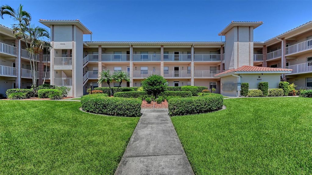 Photo of 6505 Stone River Road #209, Bradenton, FL 34203 (MLS # A4688979)