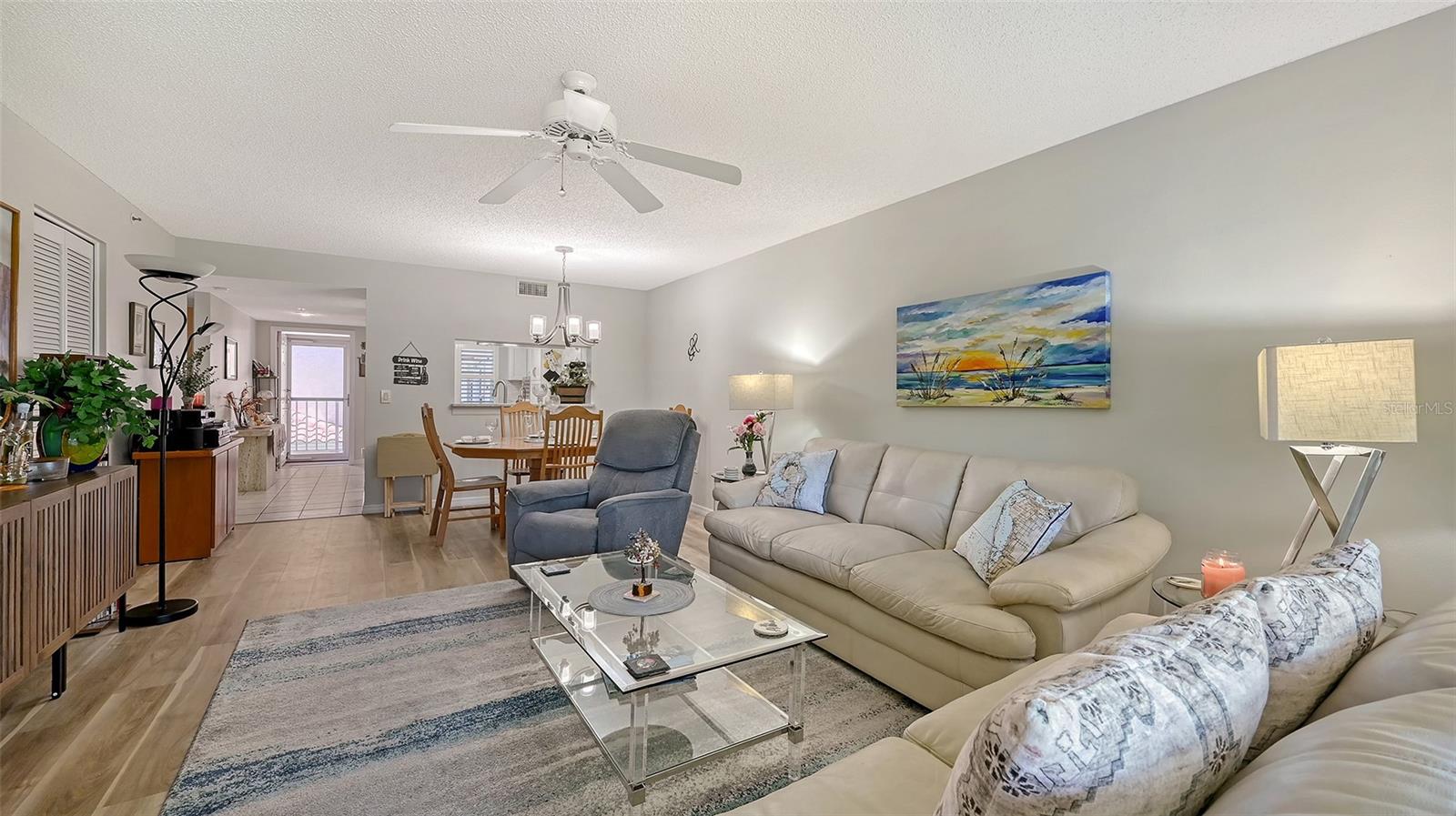 TERRACES 3 OF TARA - Residential