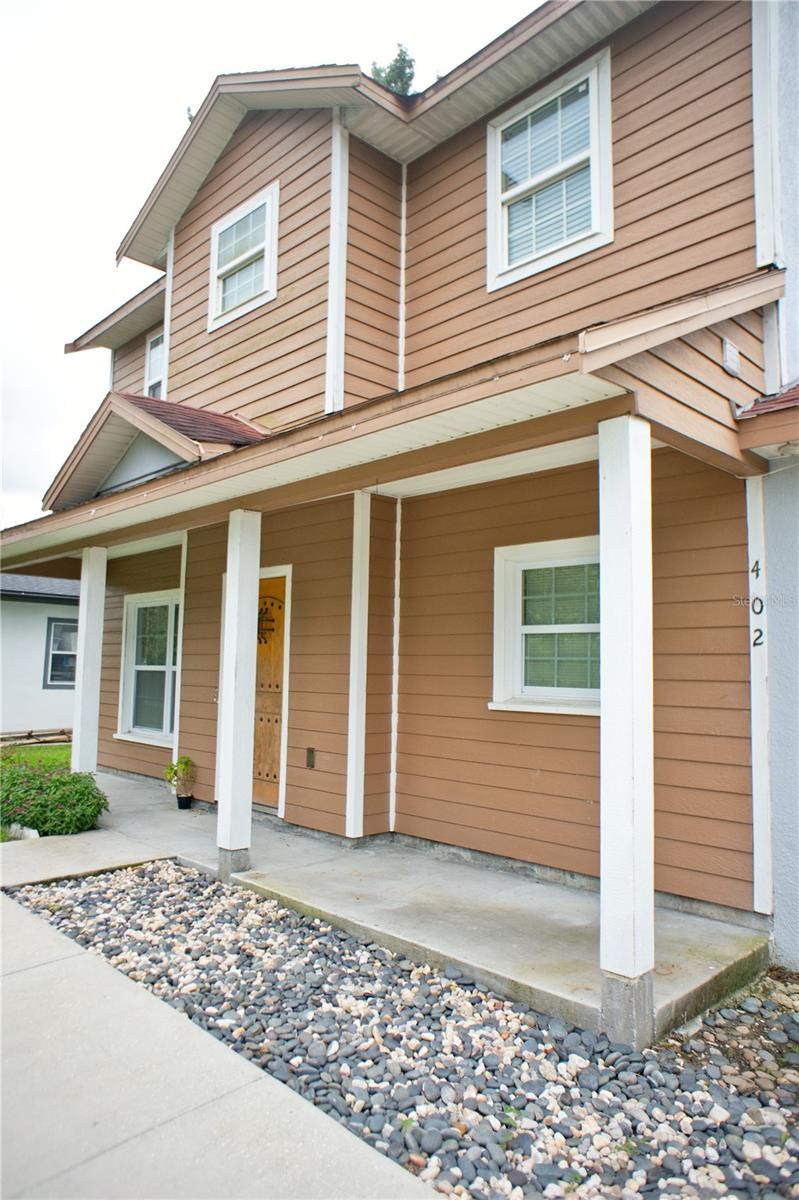 402 E MAPLE STREET