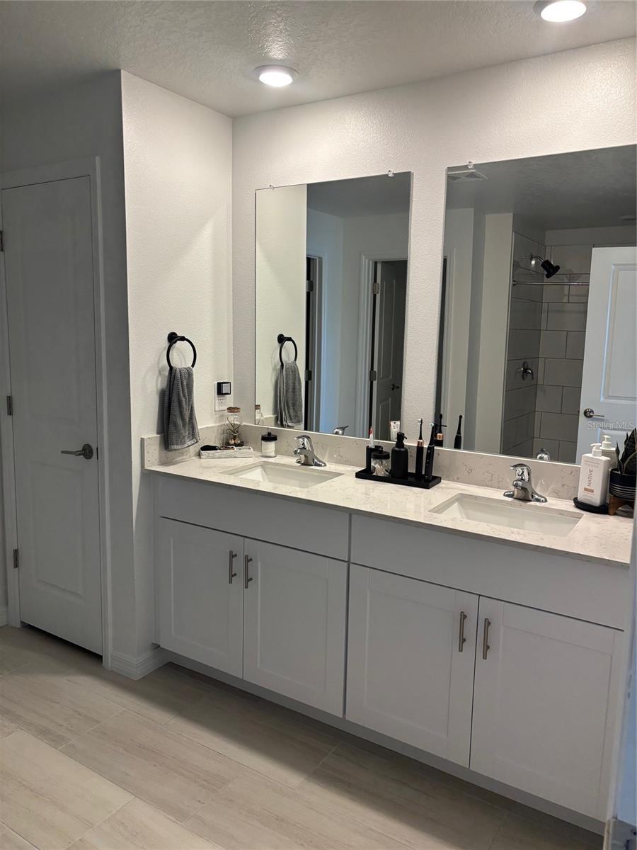 PARRISH LKS PH IC1 & IC2 - Residential