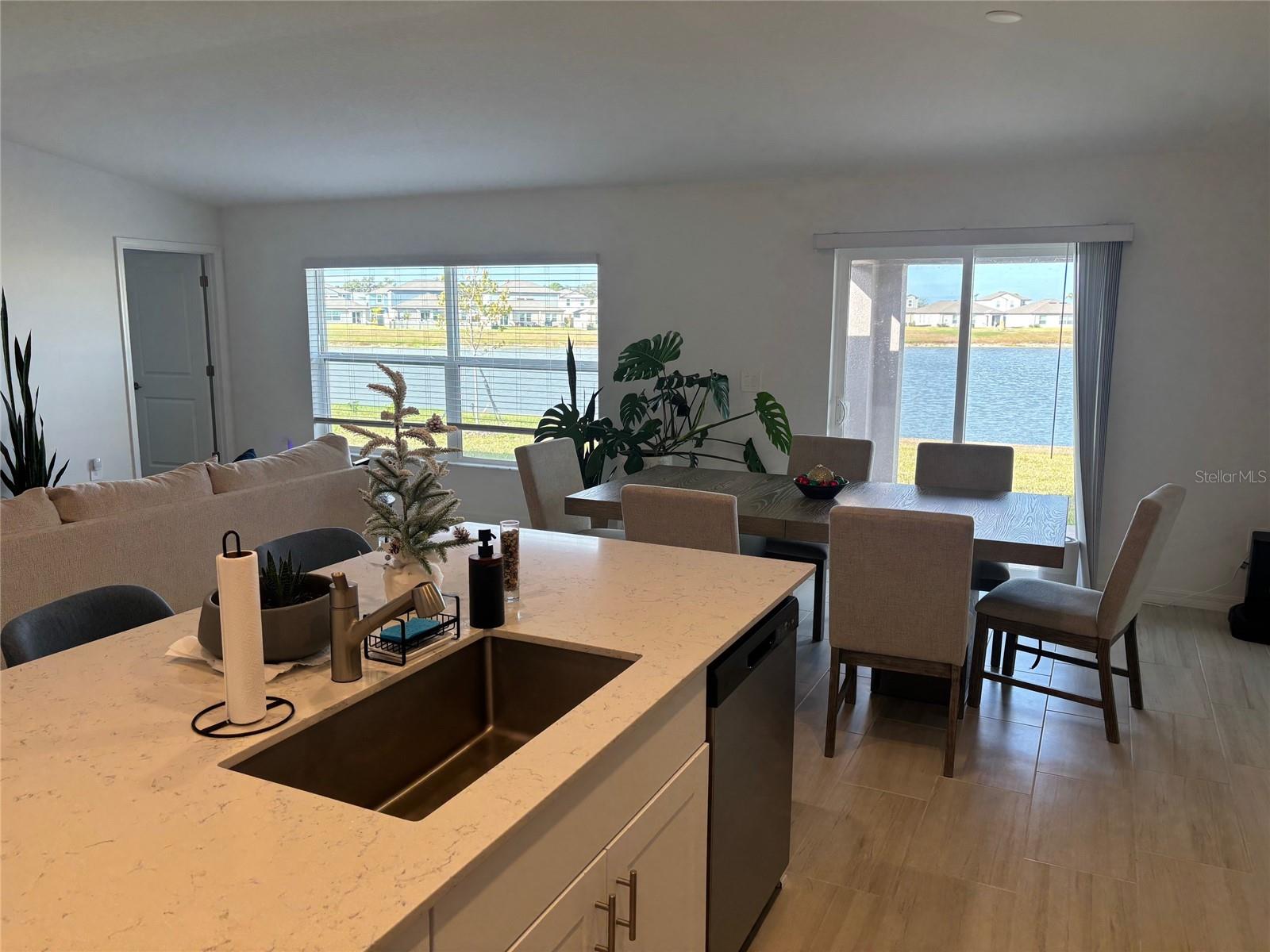 8823 SUNSET PARK TRAIL