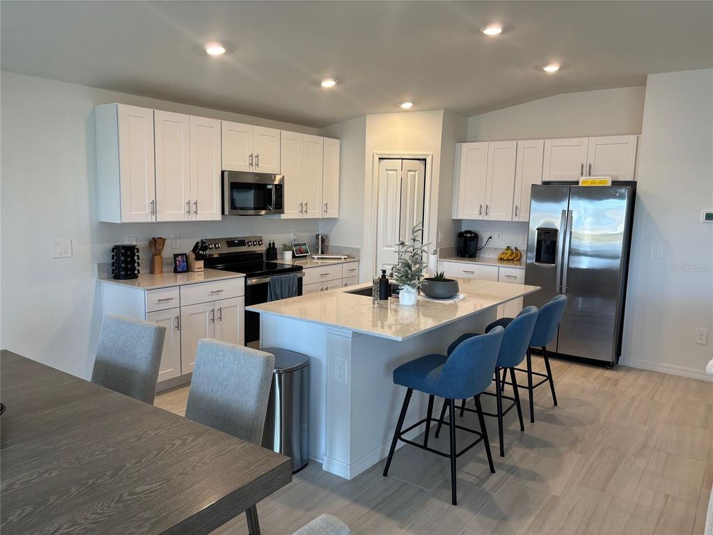 Photo of 8823 Sunset Park Trail, Parrish, FL 34219 (MLS # A4692257)