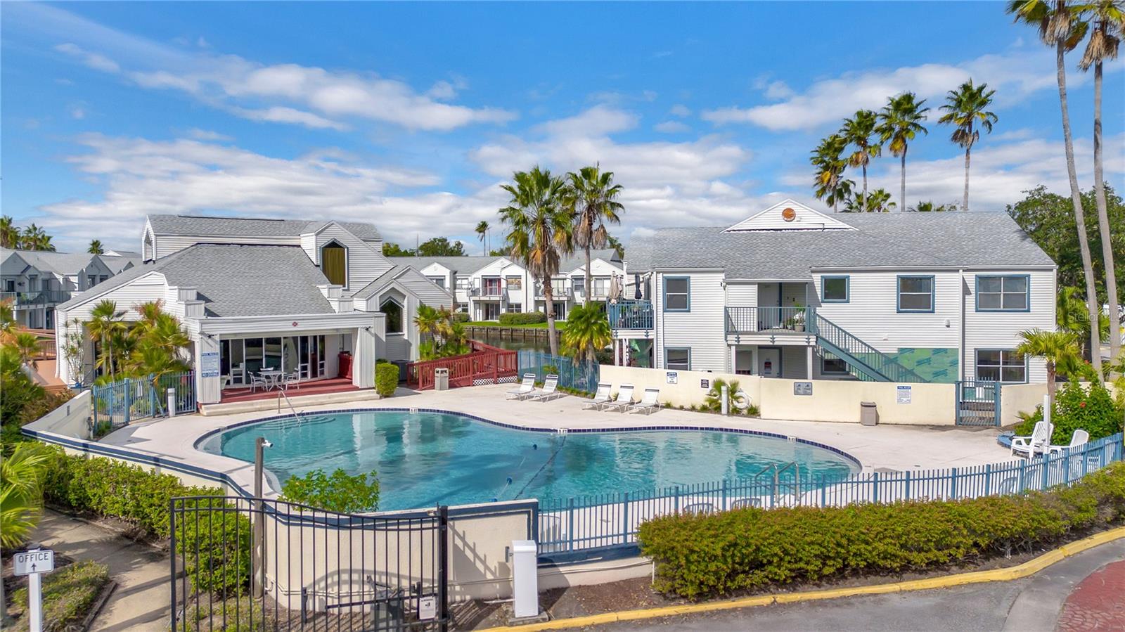 DOCKSIDE CONDO - Residential Lease