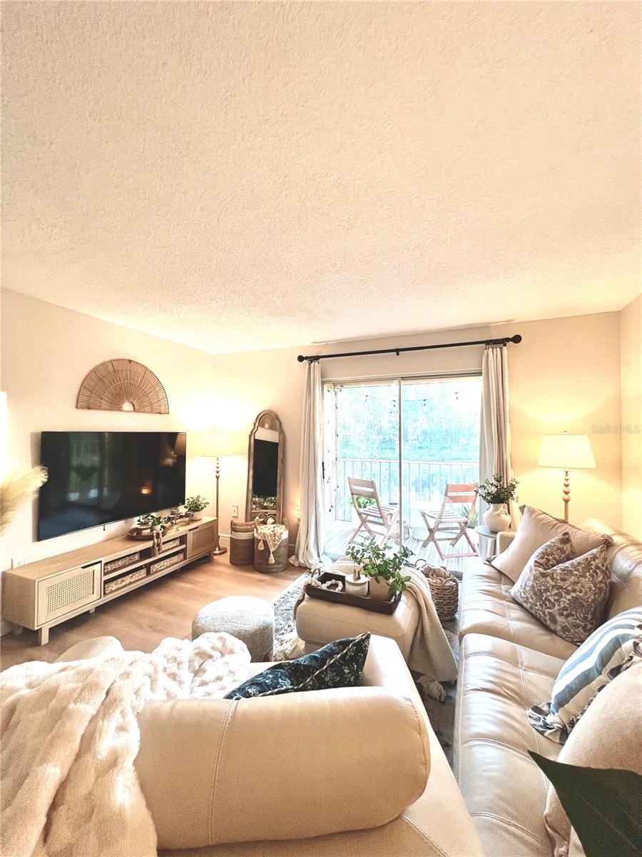 THE HIGHLANDS AT HUNTERS GREE - Residential