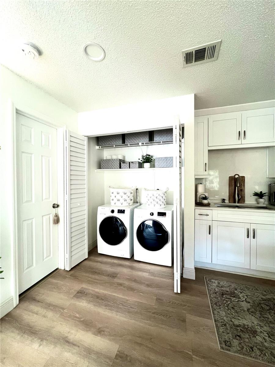 THE HIGHLANDS AT HUNTERS GREE - Residential