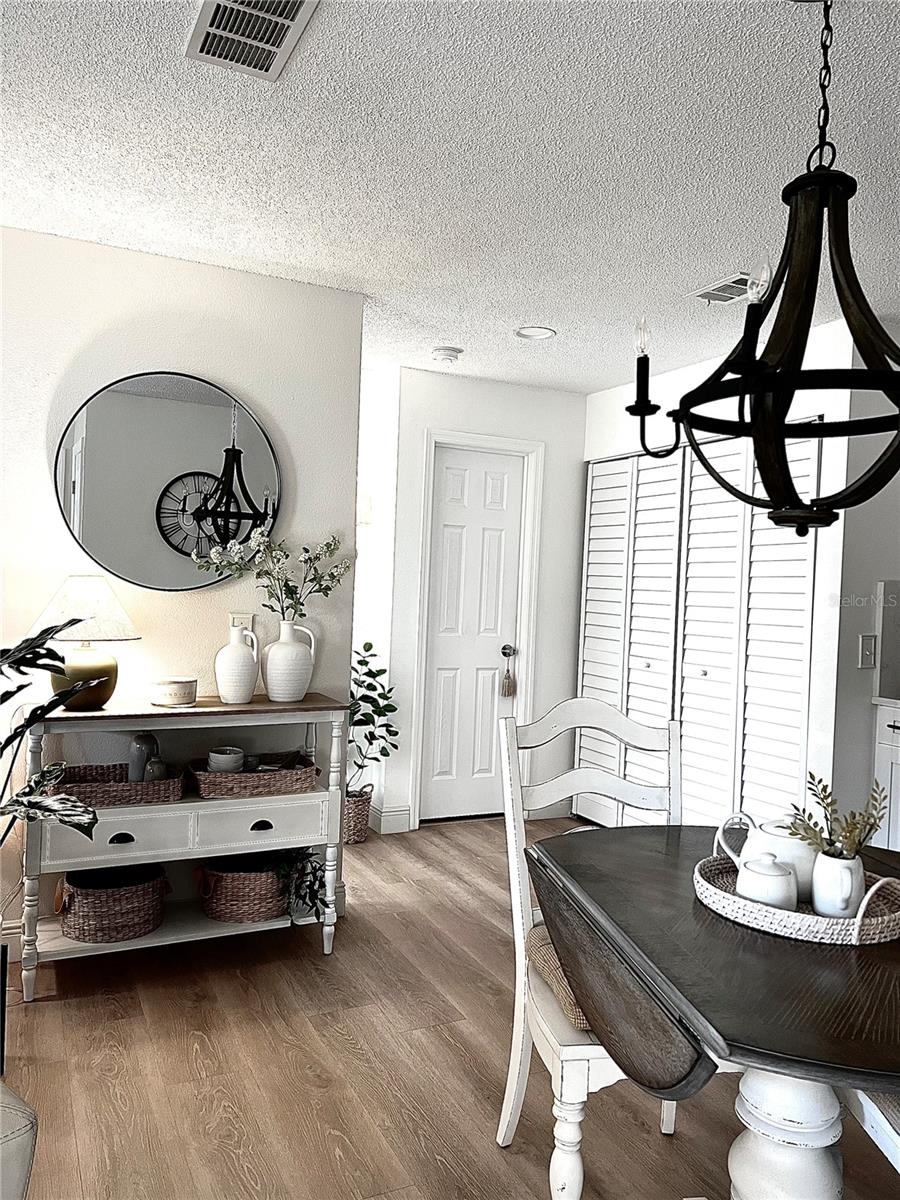 THE HIGHLANDS AT HUNTERS GREE - Residential