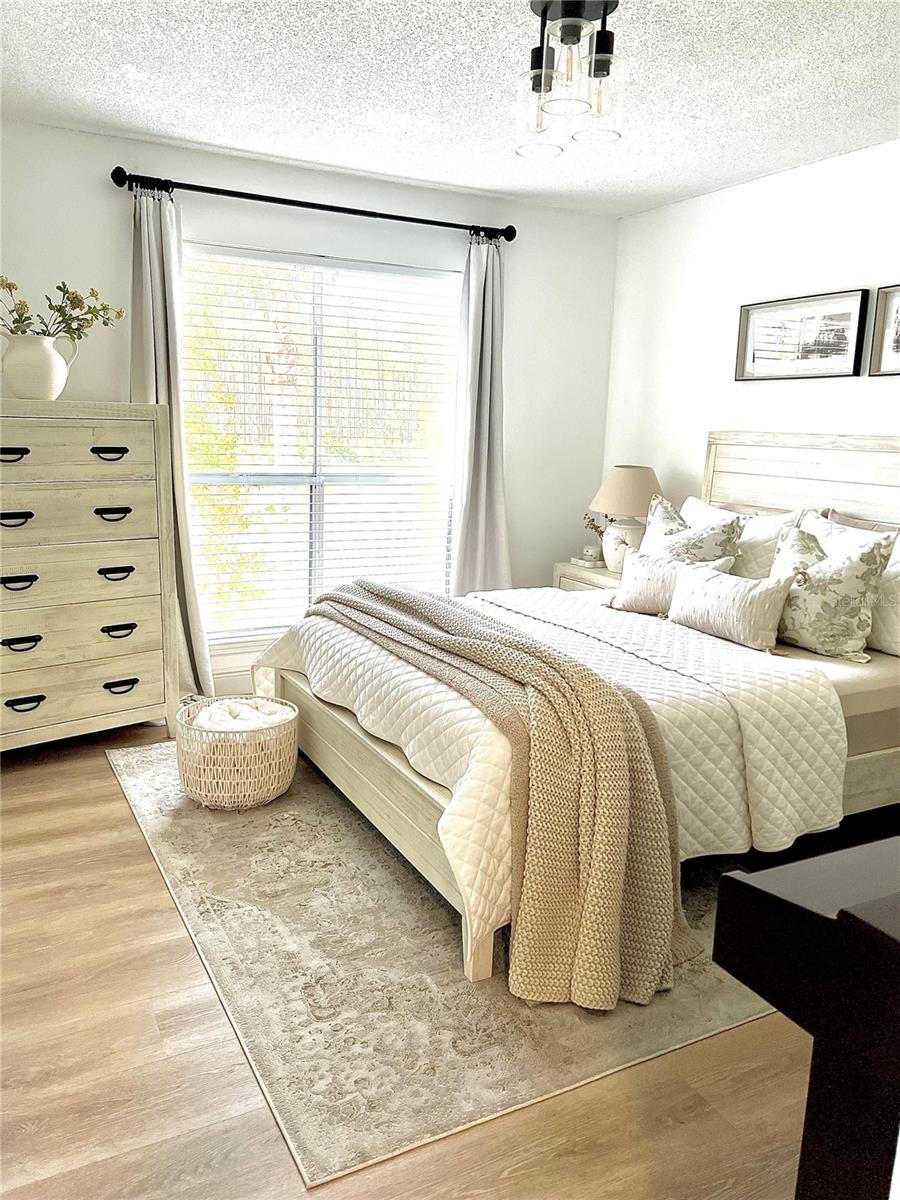 THE HIGHLANDS AT HUNTERS GREE - Residential