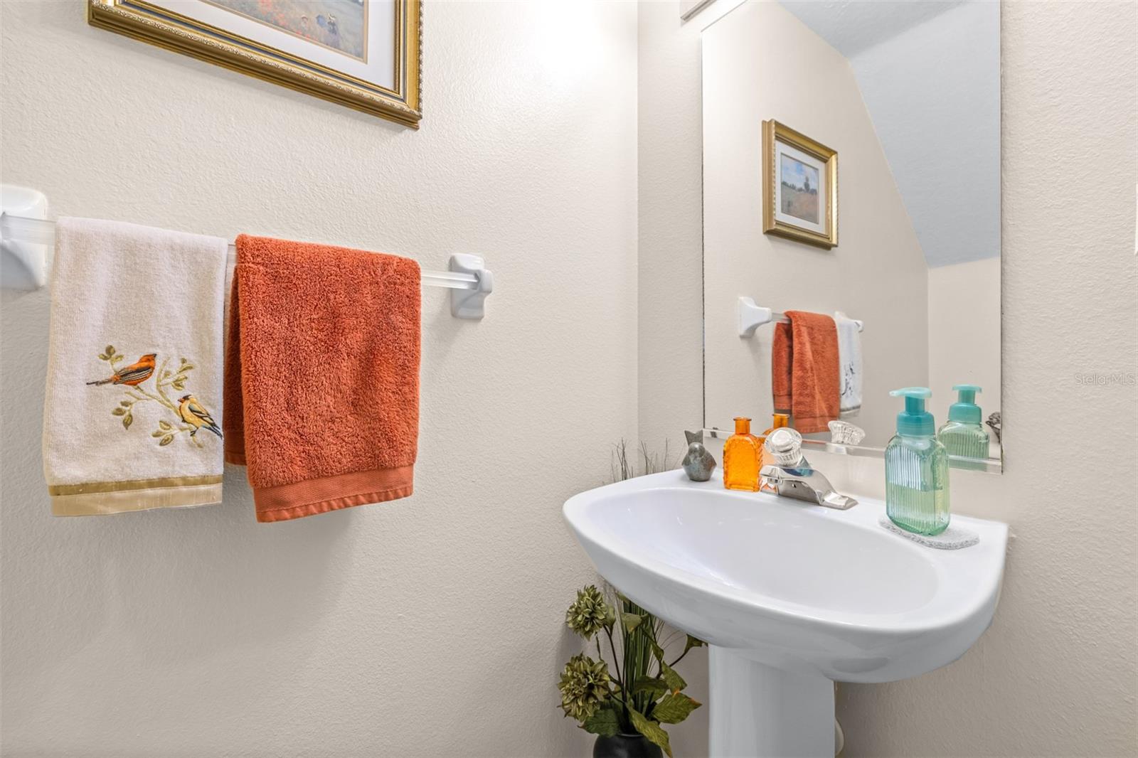 REGENCY KEY TWNHMS - Residential