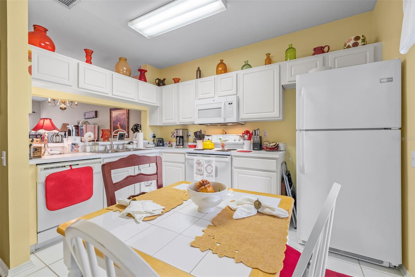 REGENCY KEY TWNHMS - Residential