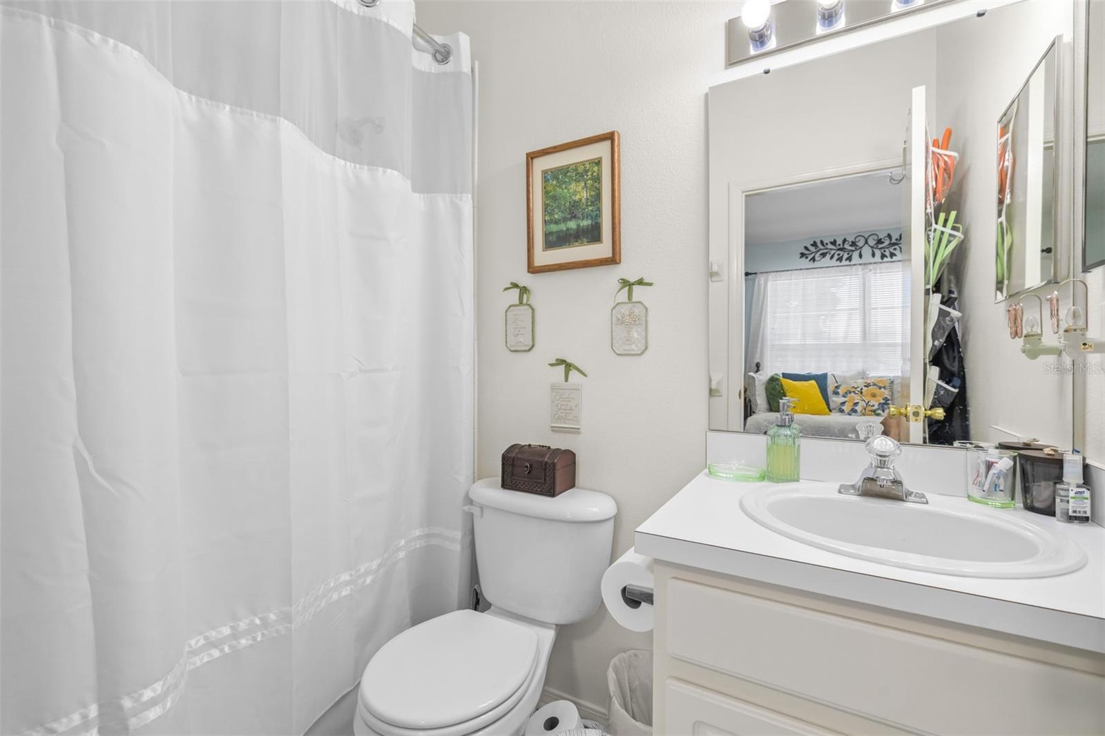 REGENCY KEY TWNHMS - Residential