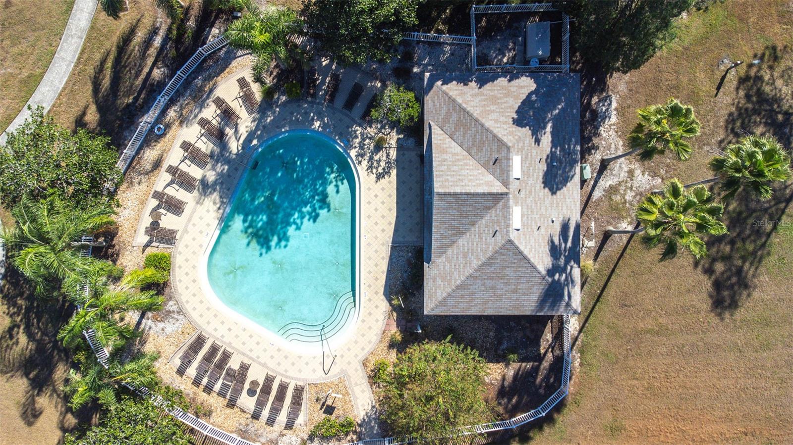 REGENCY KEY TWNHMS - Residential