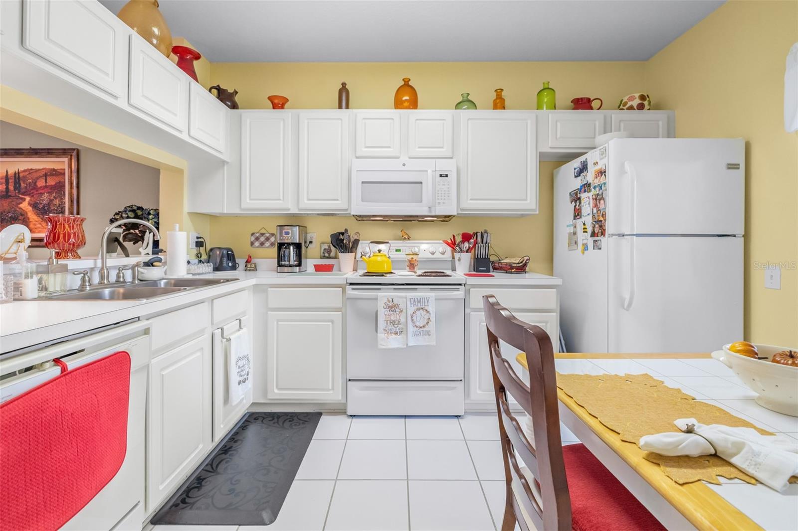 REGENCY KEY TWNHMS - Residential