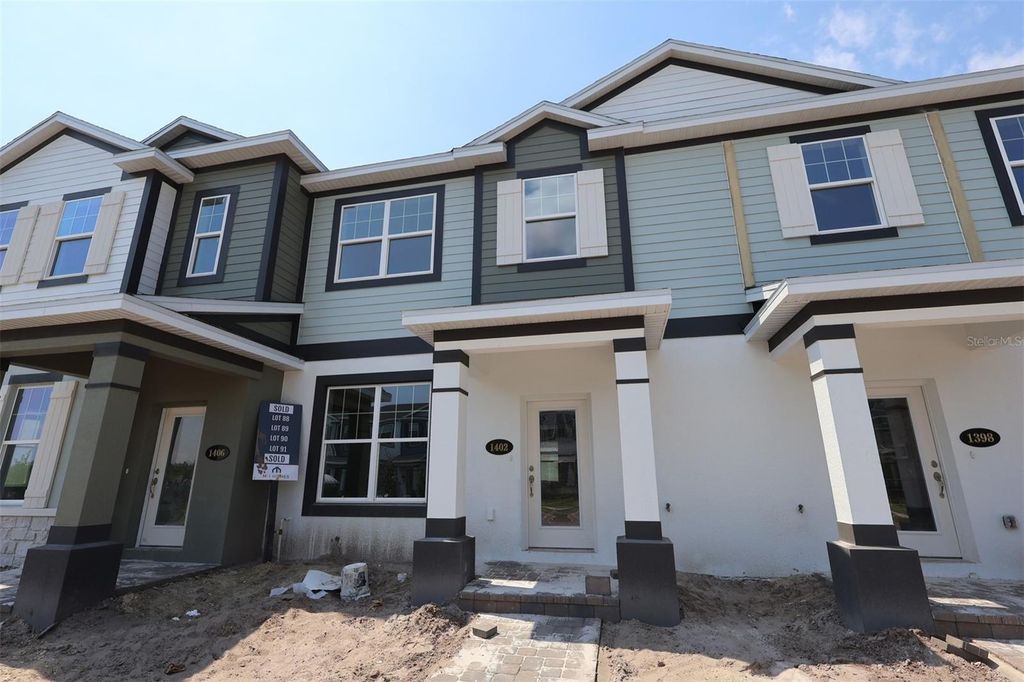 Photo of 1402 Mount Royal Drive, Saint Cloud, FL 34771 (MLS # O6397886)