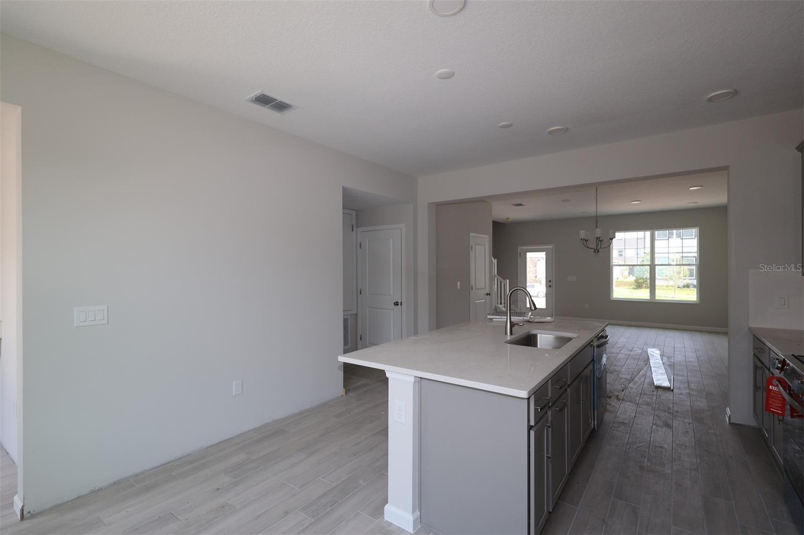 1402 MOUNT ROYAL DRIVE