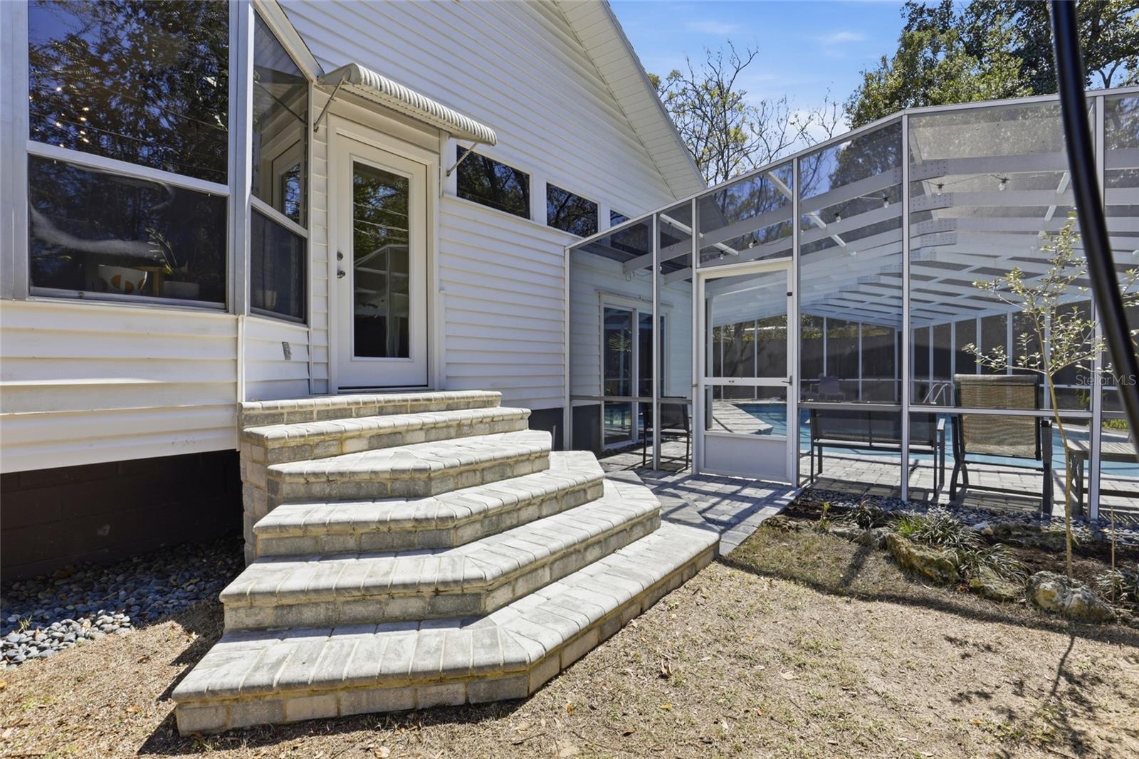 WOODLAND TERRACE - Residential