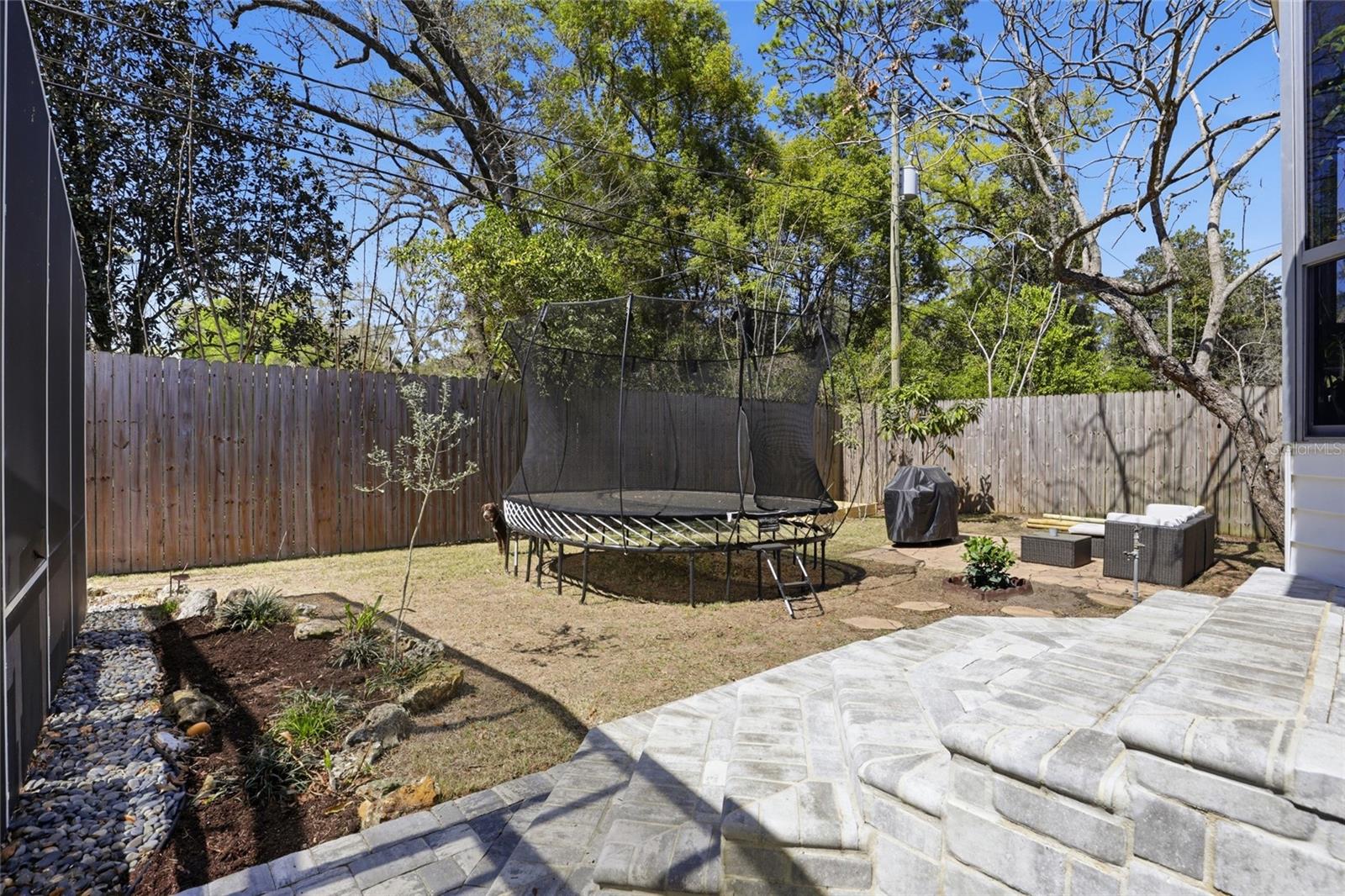 WOODLAND TERRACE - Residential