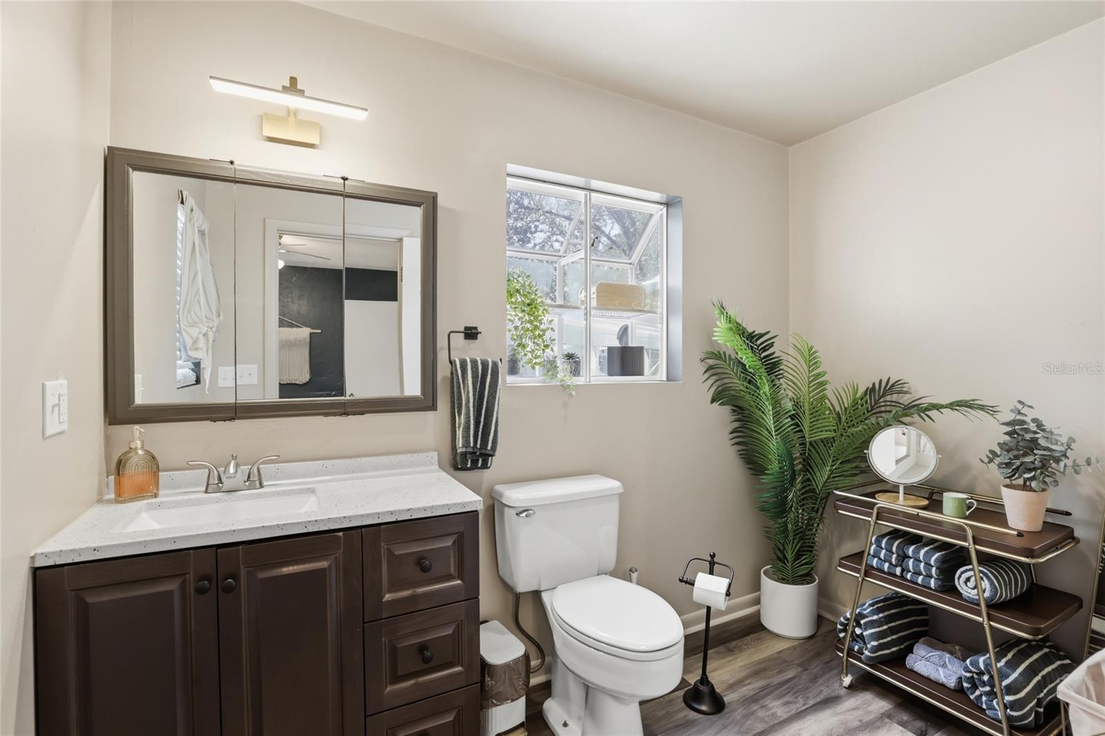 WOODLAND TERRACE - Residential