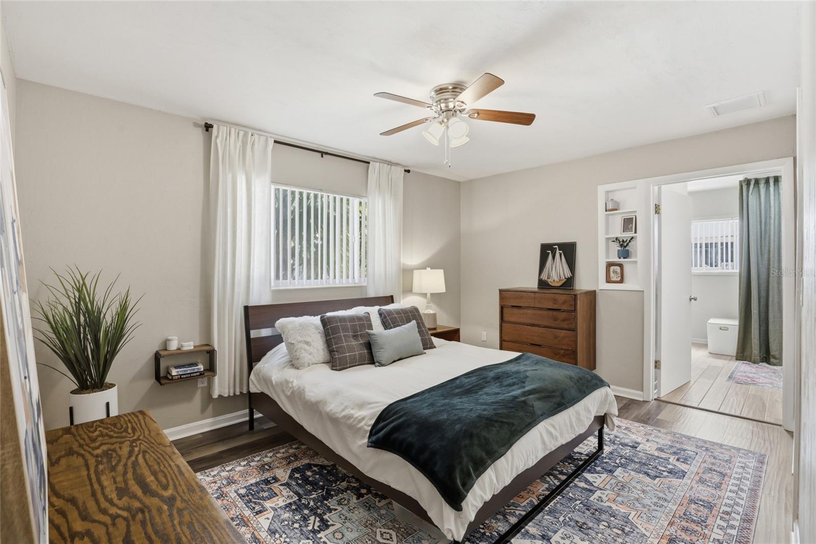 WOODLAND TERRACE - Residential