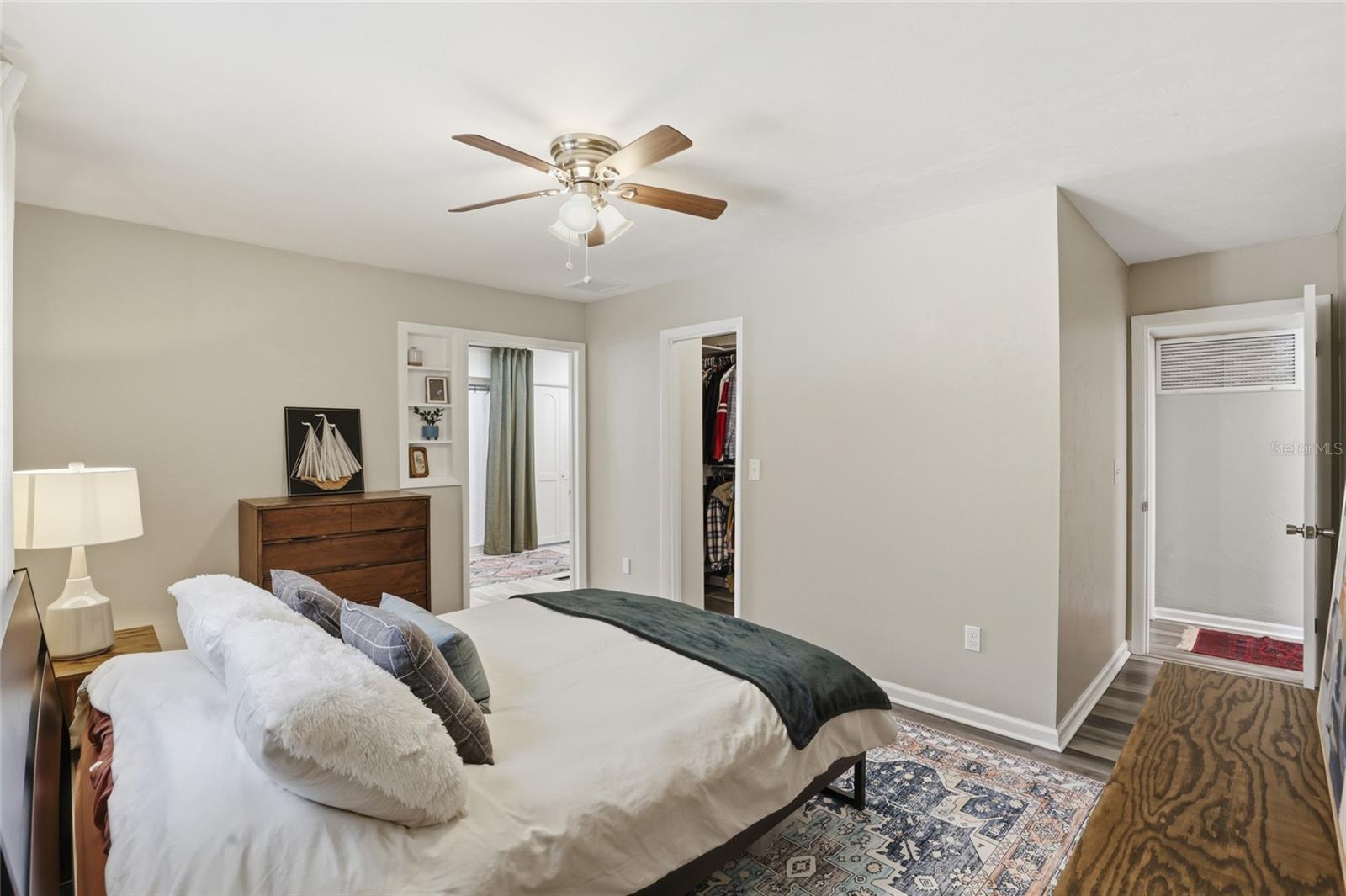 WOODLAND TERRACE - Residential