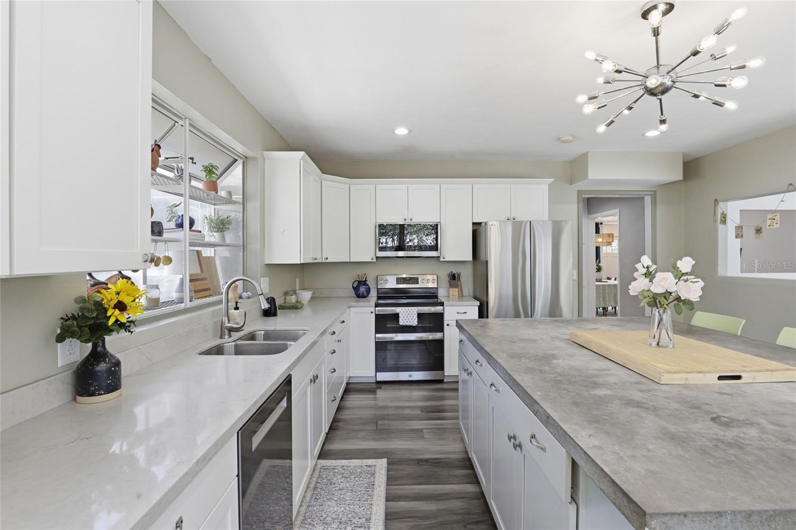 WOODLAND TERRACE - Residential