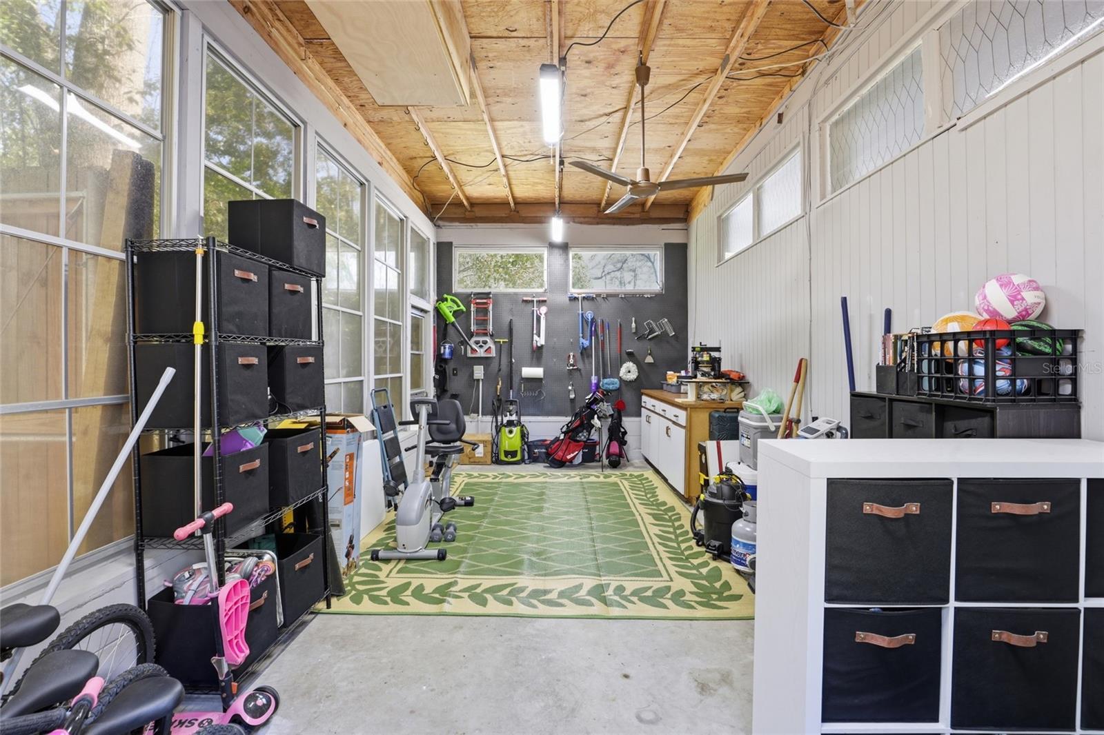 WOODLAND TERRACE - Residential