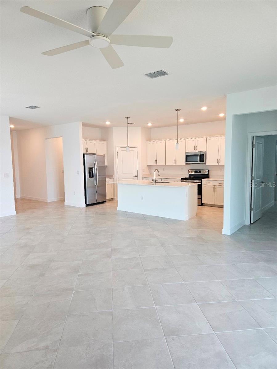 COCO BAY - Residential Lease