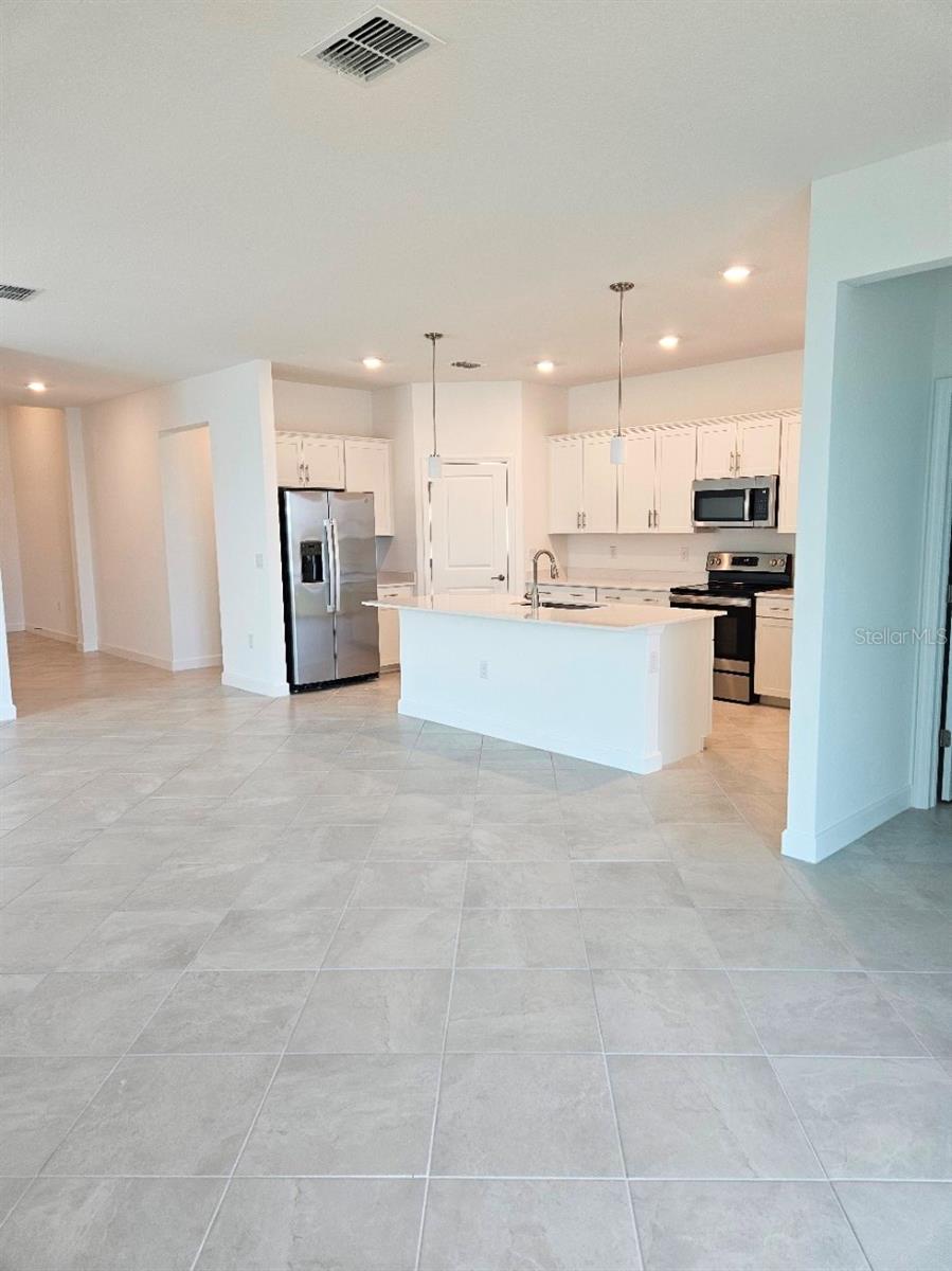 COCO BAY - Residential Lease
