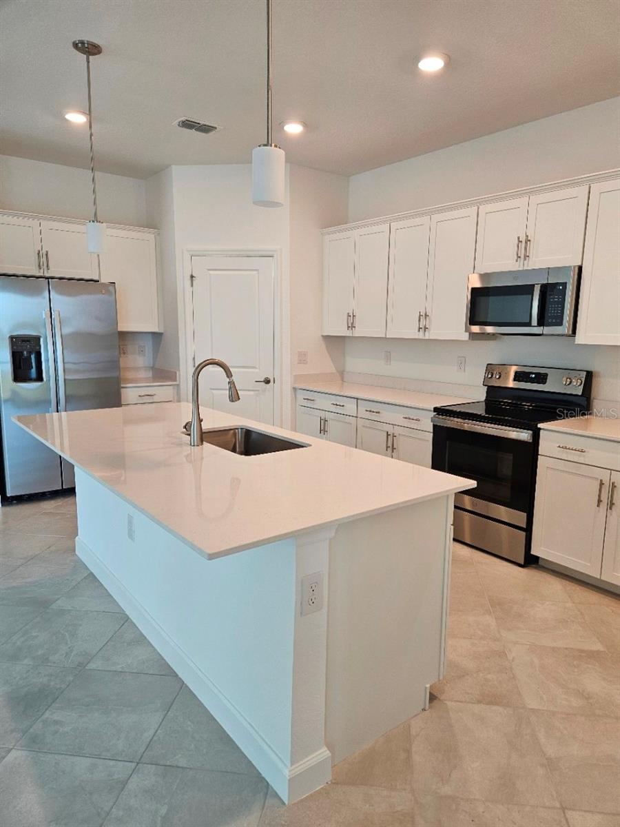 COCO BAY - Residential Lease