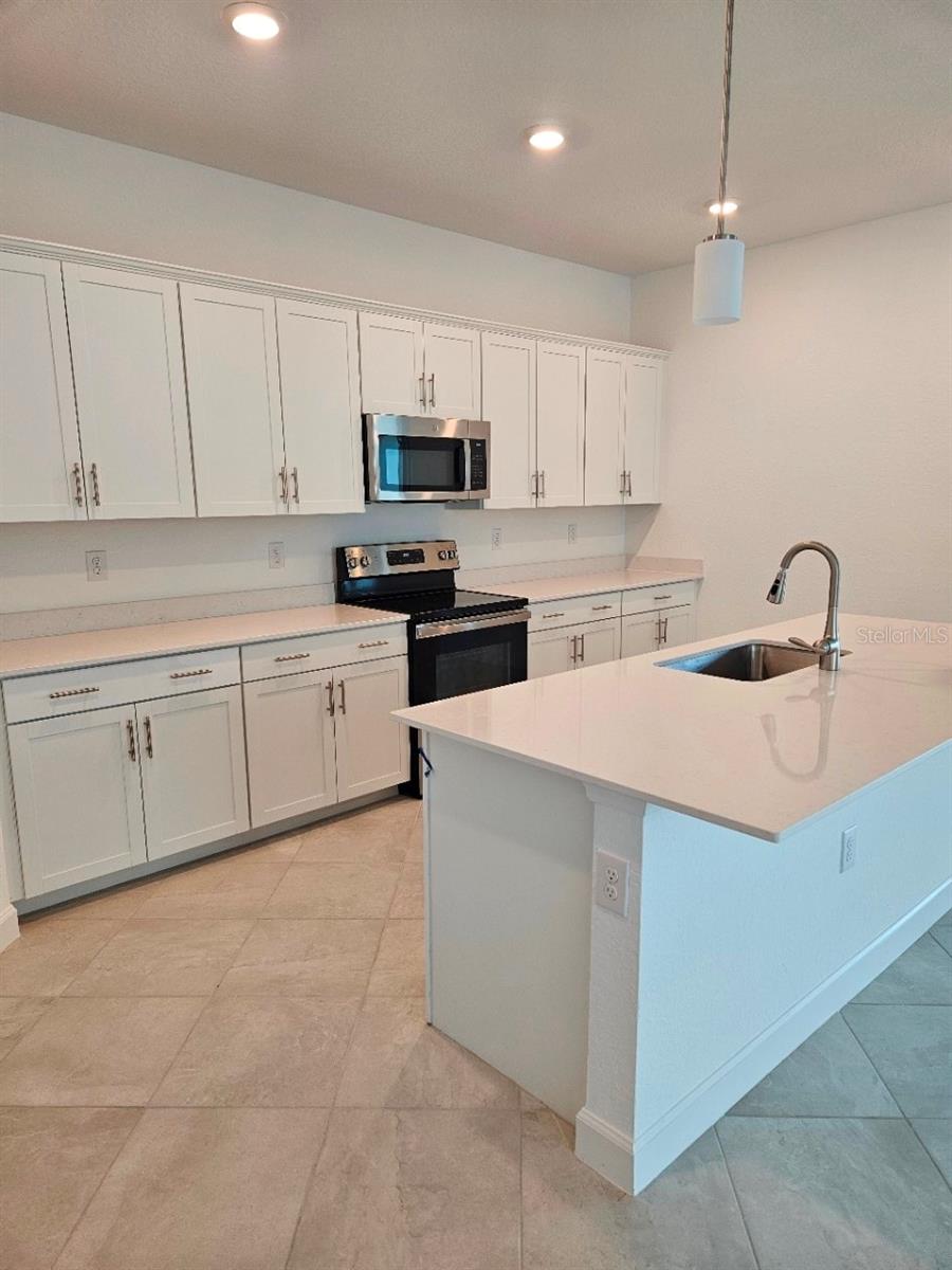 COCO BAY - Residential Lease