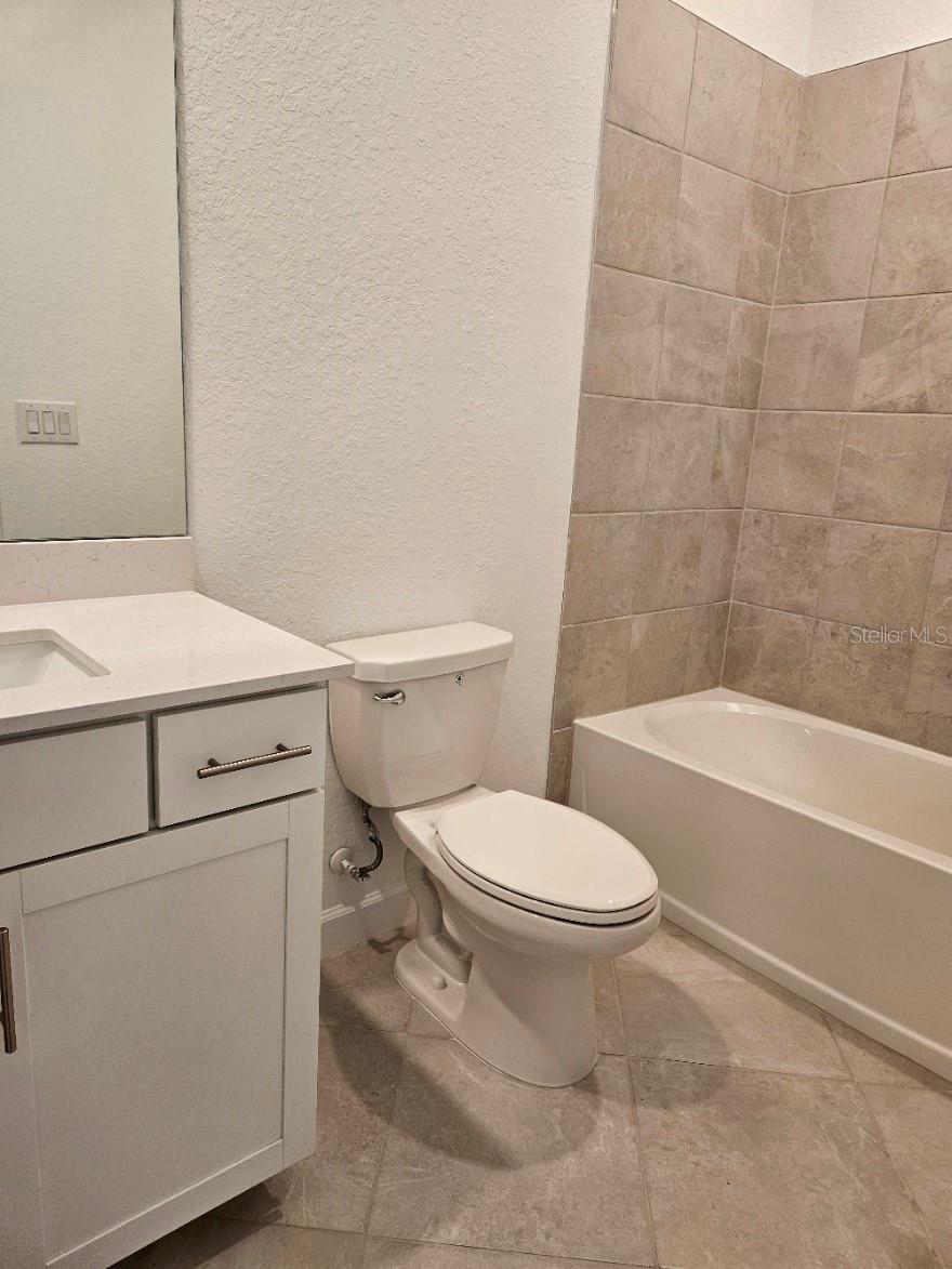 COCO BAY - Residential Lease
