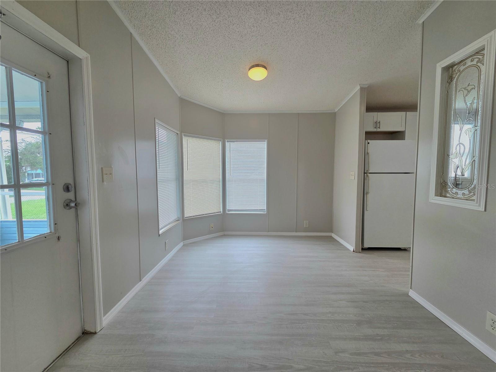 COUNTRY CLUB ESTATES SUB - Residential Income