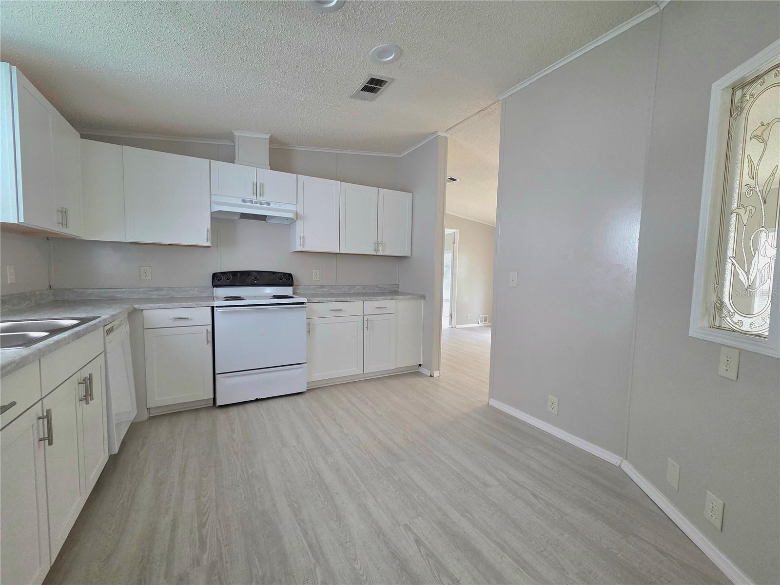 2253 & 2249 GOLFVIEW STREET