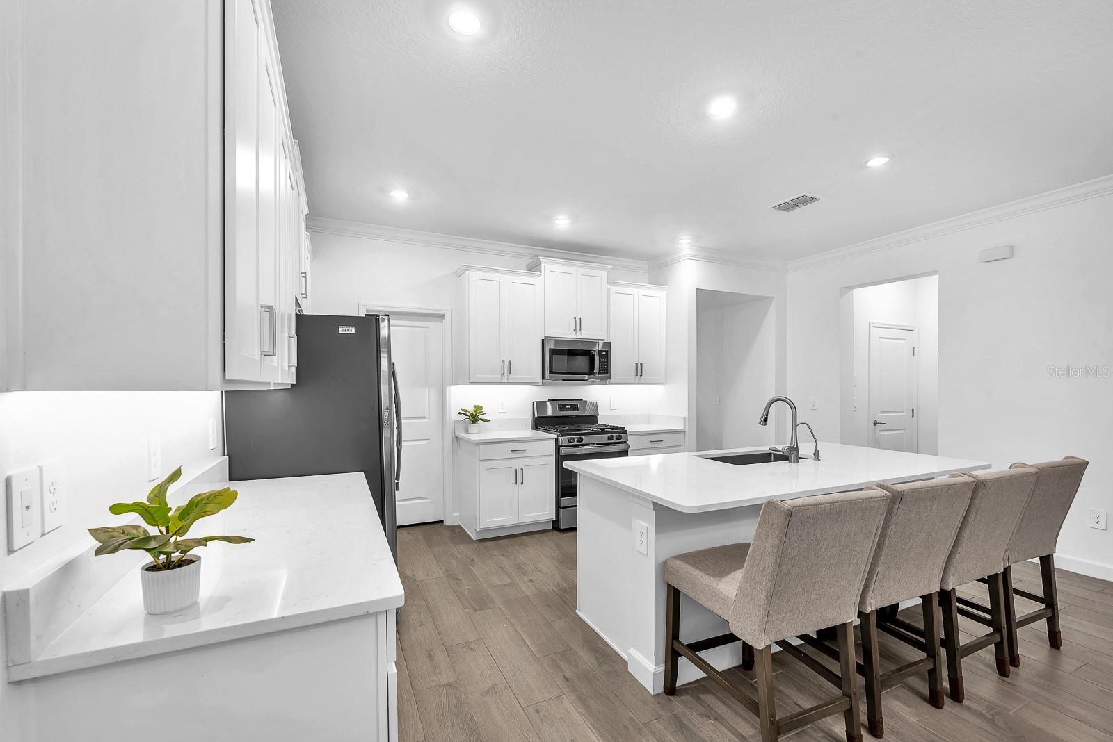 FOREST BROOKE ACTIVE ADULT PH - Residential