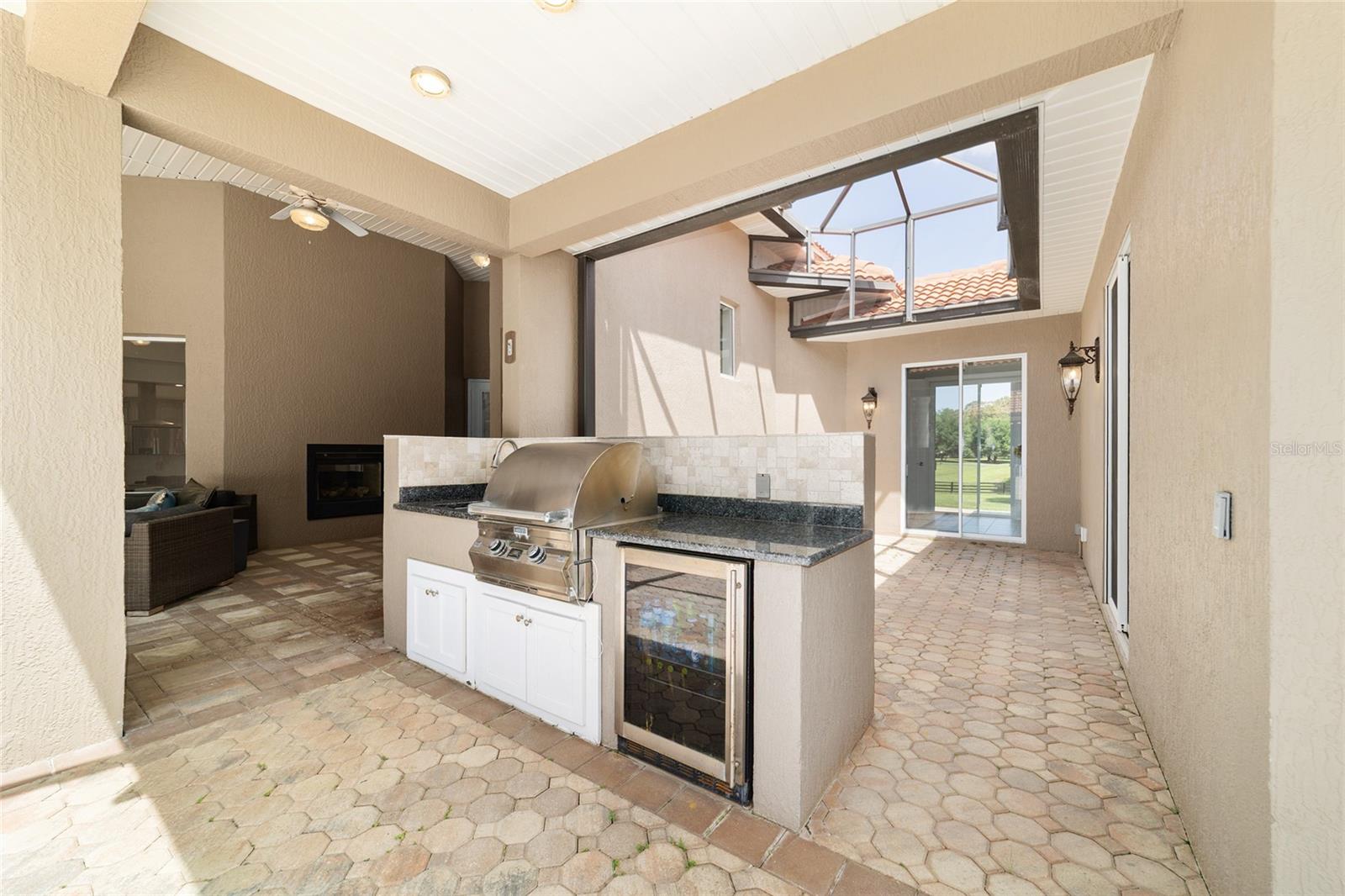 COUNTRY CLUB FARMS A HAMLET - Residential