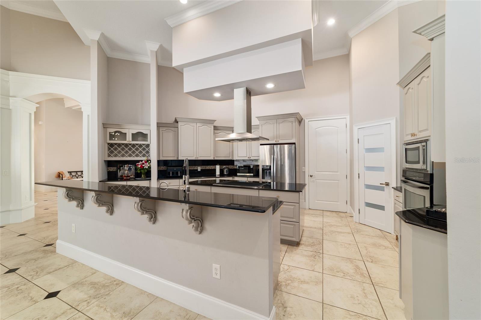 COUNTRY CLUB FARMS A HAMLET - Residential