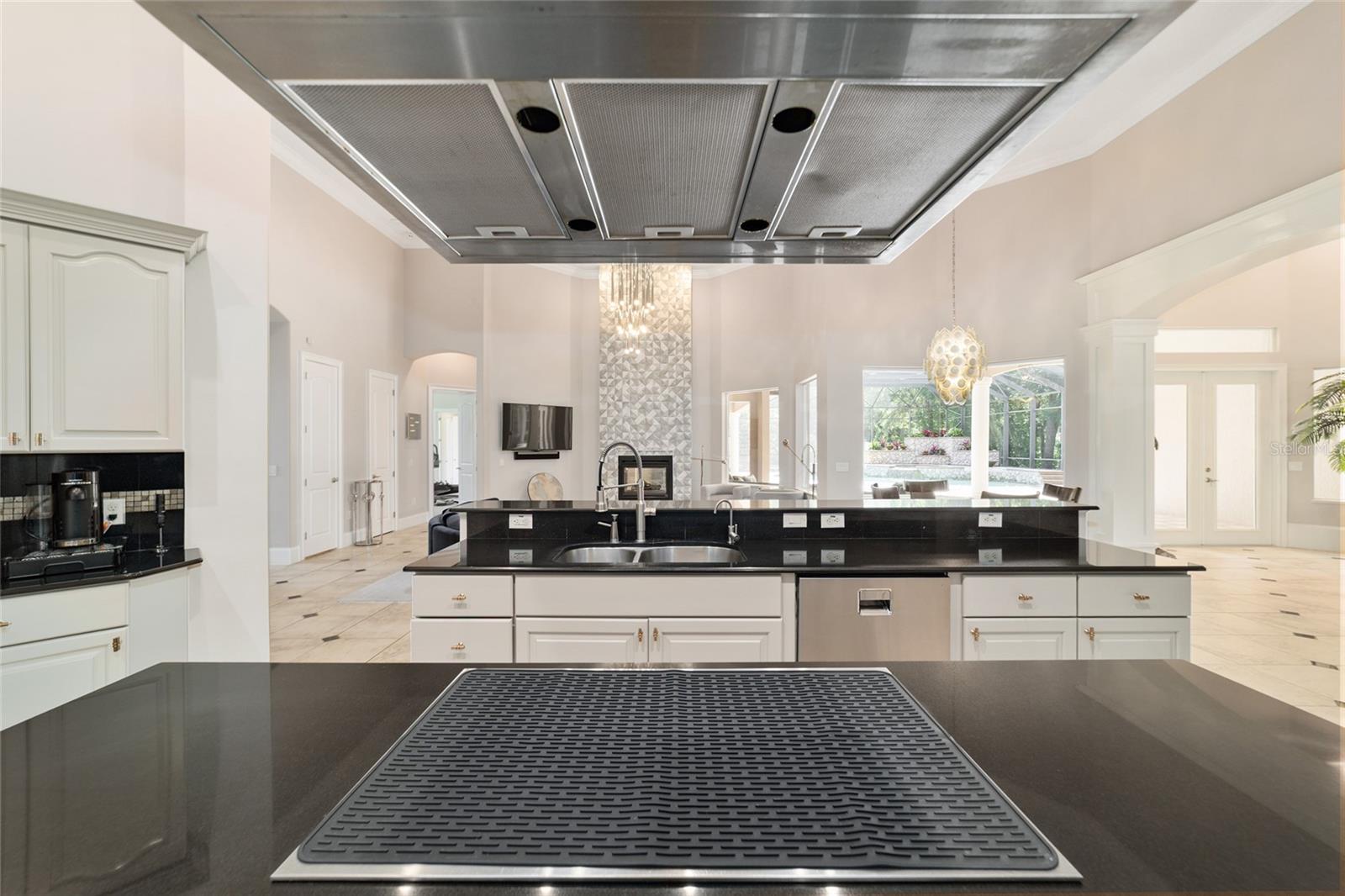 COUNTRY CLUB FARMS A HAMLET - Residential