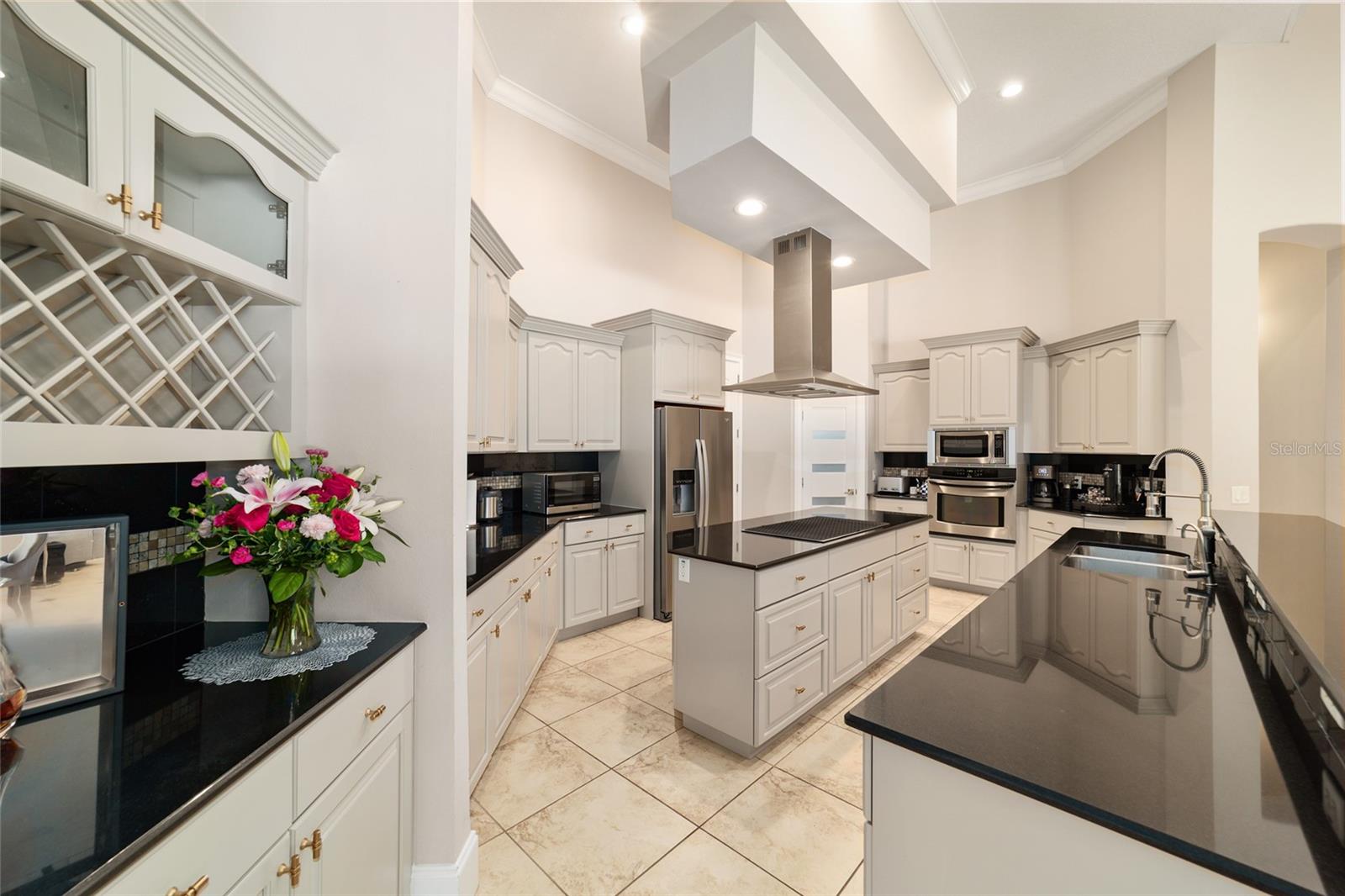 COUNTRY CLUB FARMS A HAMLET - Residential