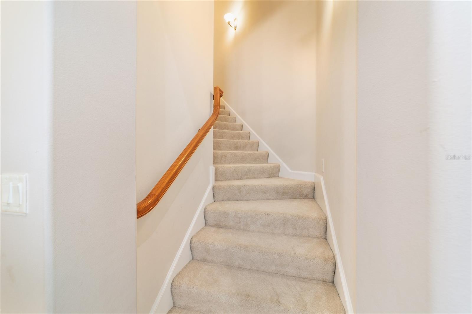 COUNTRY CLUB FARMS A HAMLET - Residential