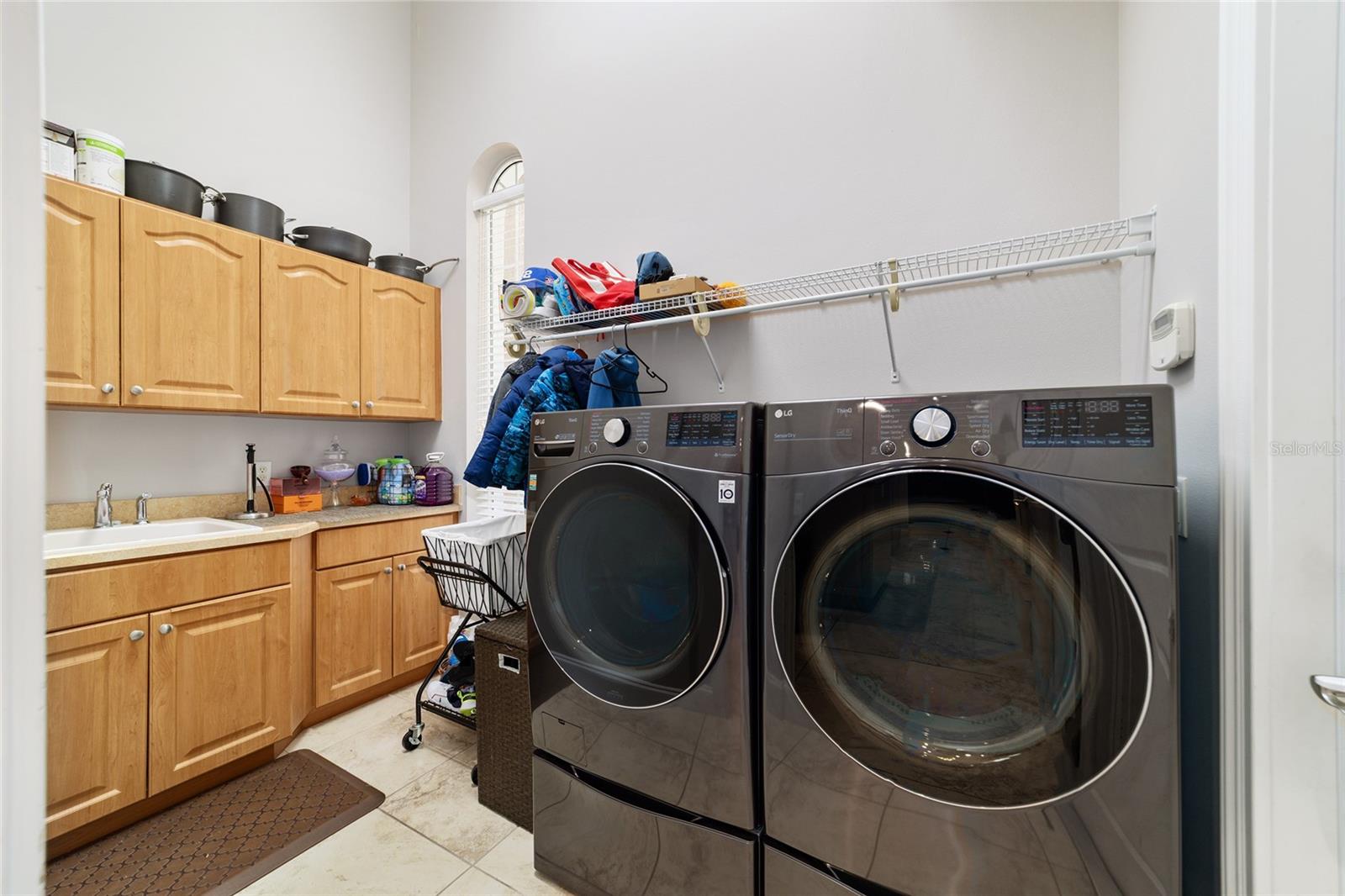 COUNTRY CLUB FARMS A HAMLET - Residential