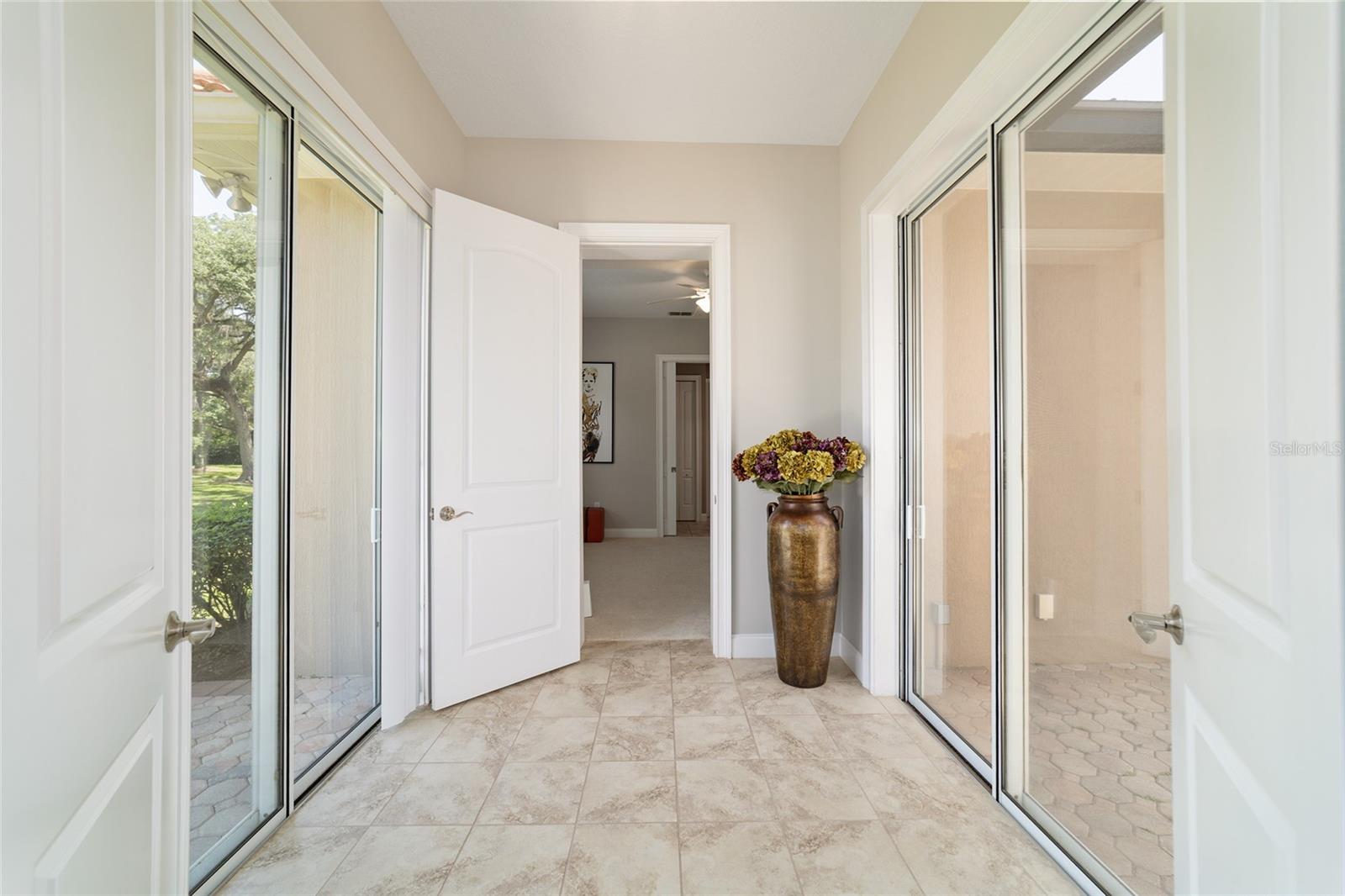 COUNTRY CLUB FARMS A HAMLET - Residential