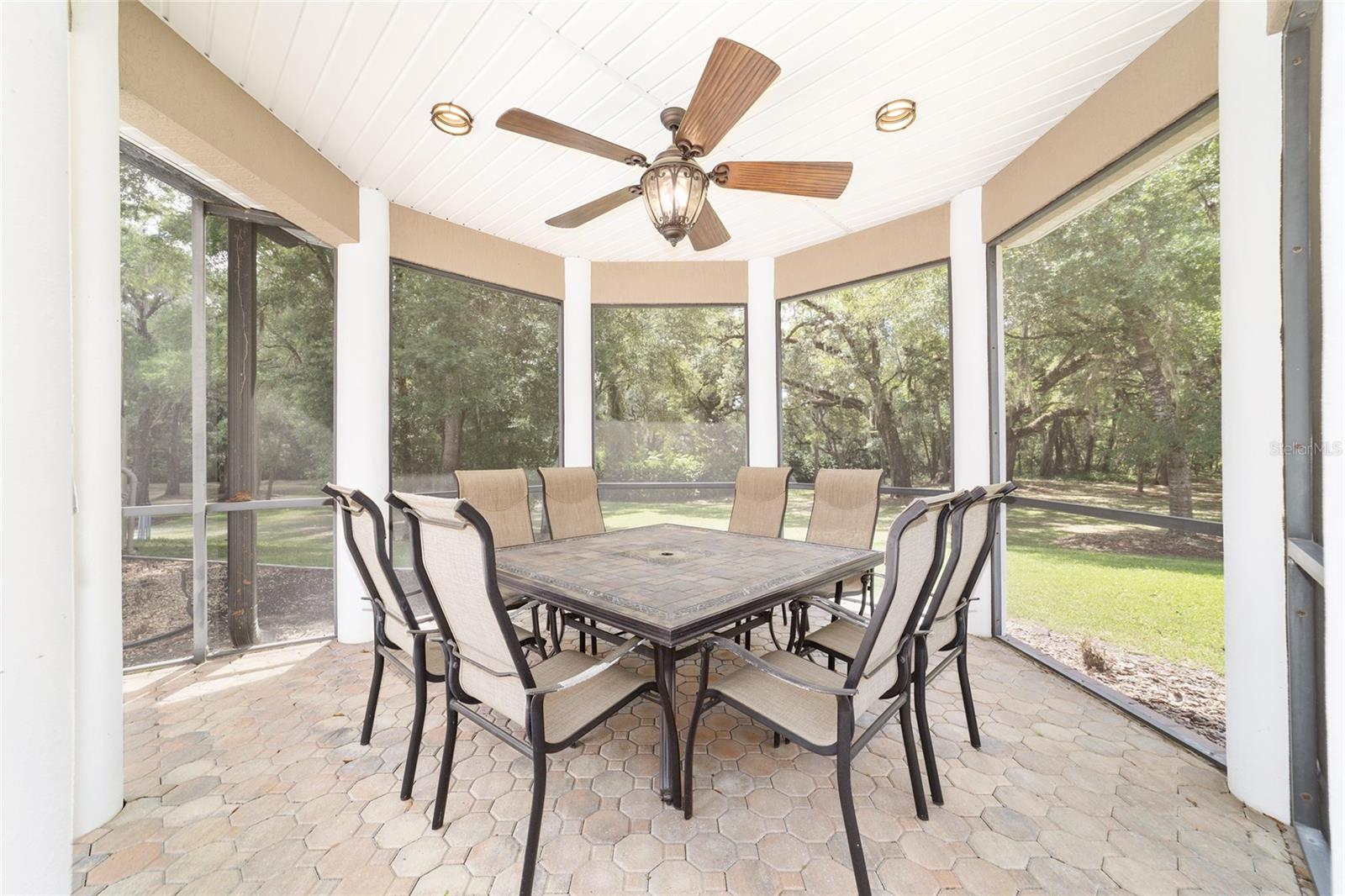 COUNTRY CLUB FARMS A HAMLET - Residential