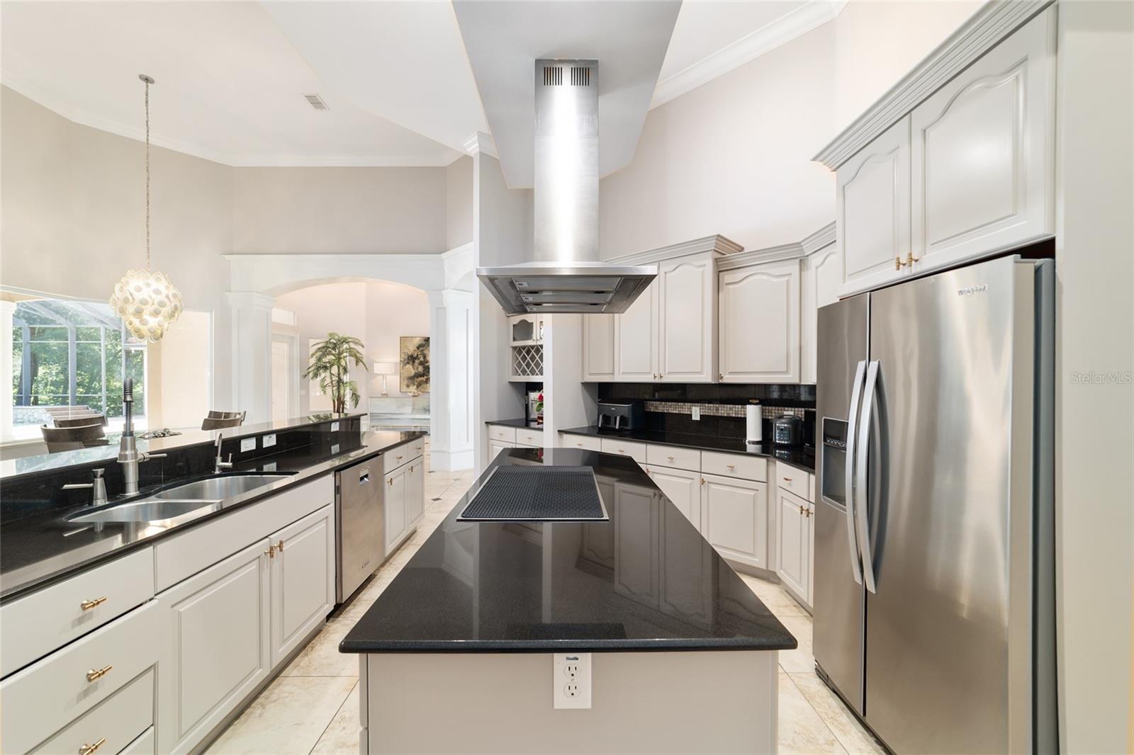 COUNTRY CLUB FARMS A HAMLET - Residential