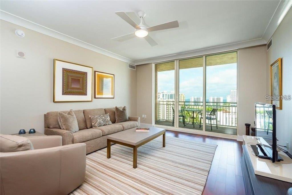 1350 MAIN STREET 1404