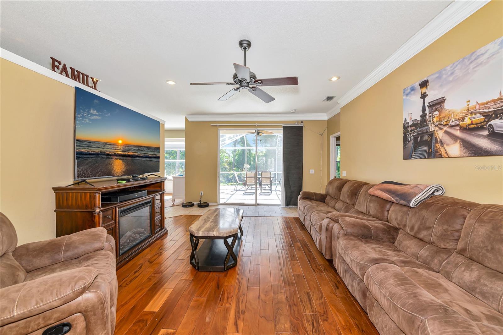 230 FAREHAM DRIVE