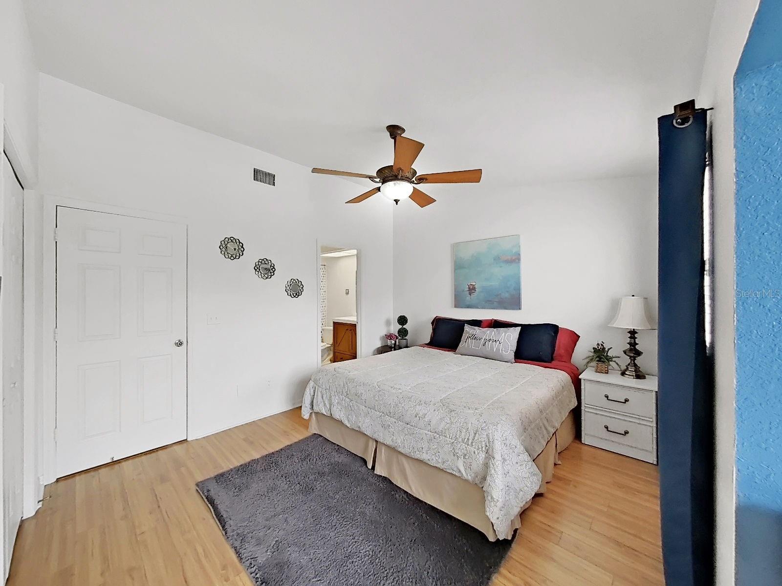 TARA CAY SOUND SOUTH - Residential