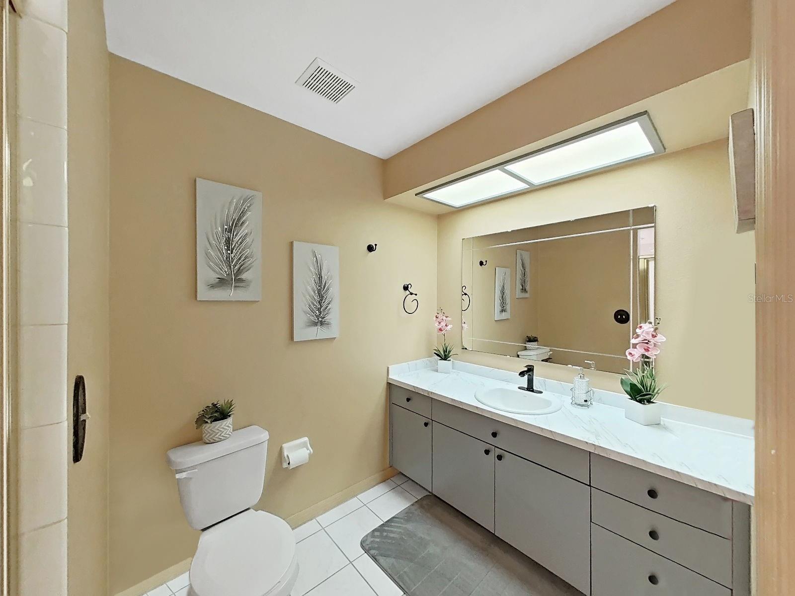 TARA CAY SOUND SOUTH - Residential