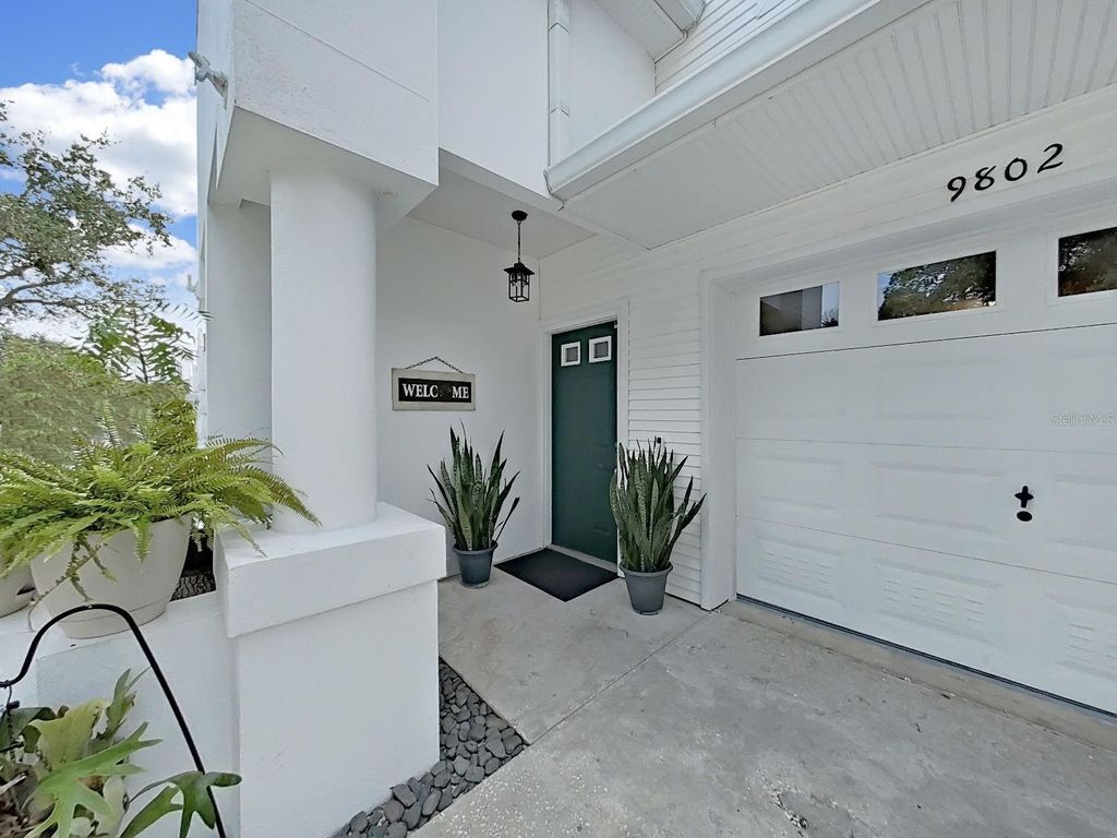 Photo of 9802 Indian Key Trail #89, Seminole, FL 33776 (MLS # TB8437897)