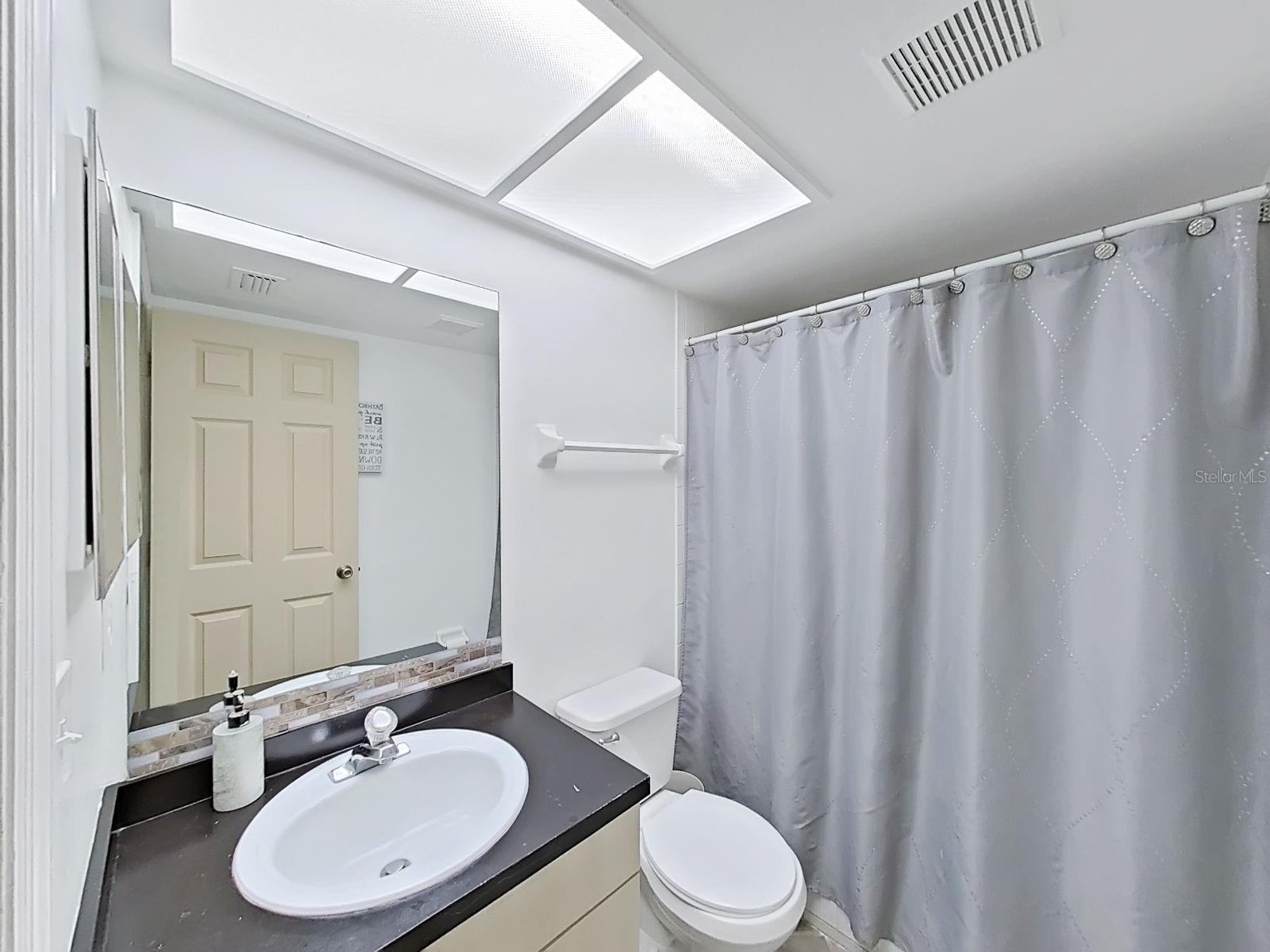 TARA CAY SOUND SOUTH - Residential