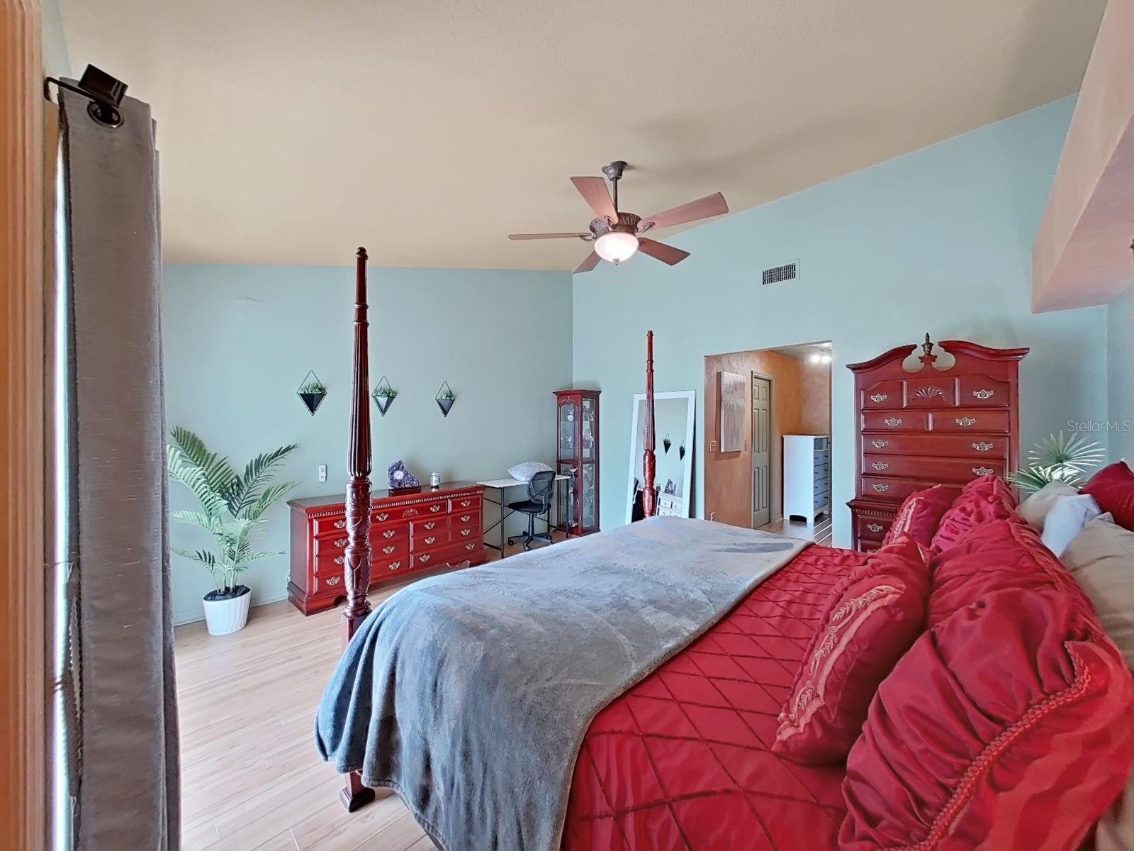 TARA CAY SOUND SOUTH - Residential