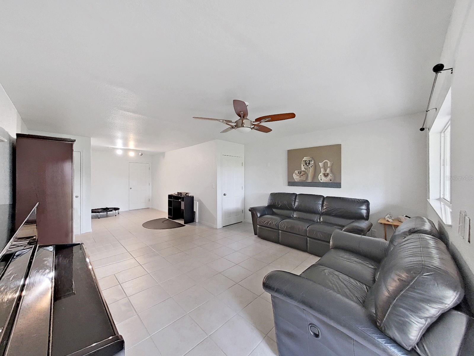 TARA CAY SOUND SOUTH - Residential